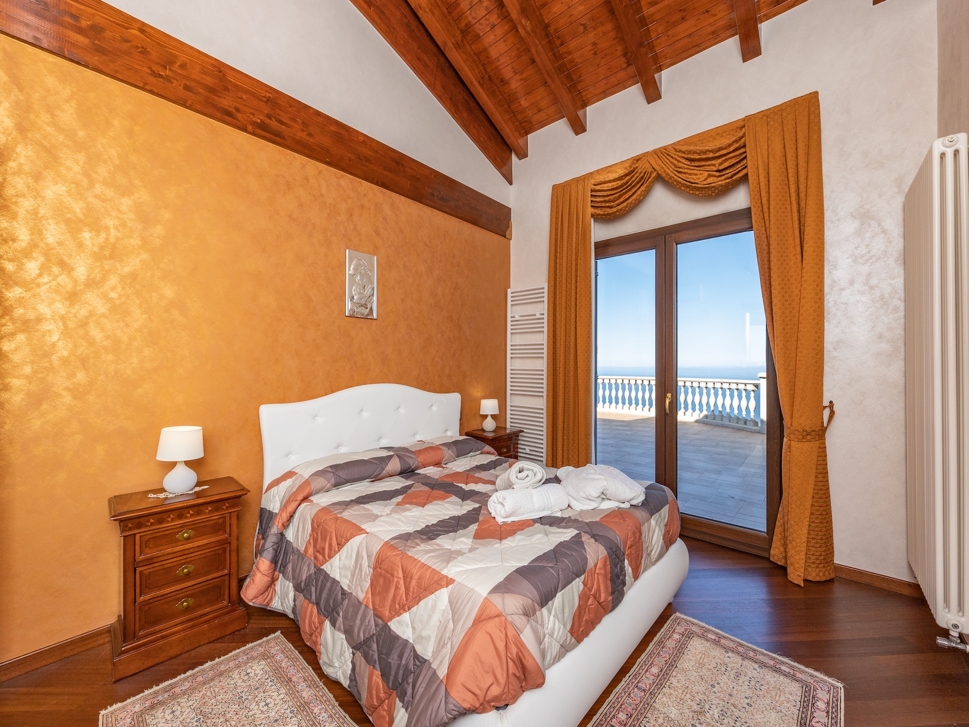 Ruime villa met panoramisch uitzicht, privézwembad en bubbelbad bij Gioiosa Marea - foto 5