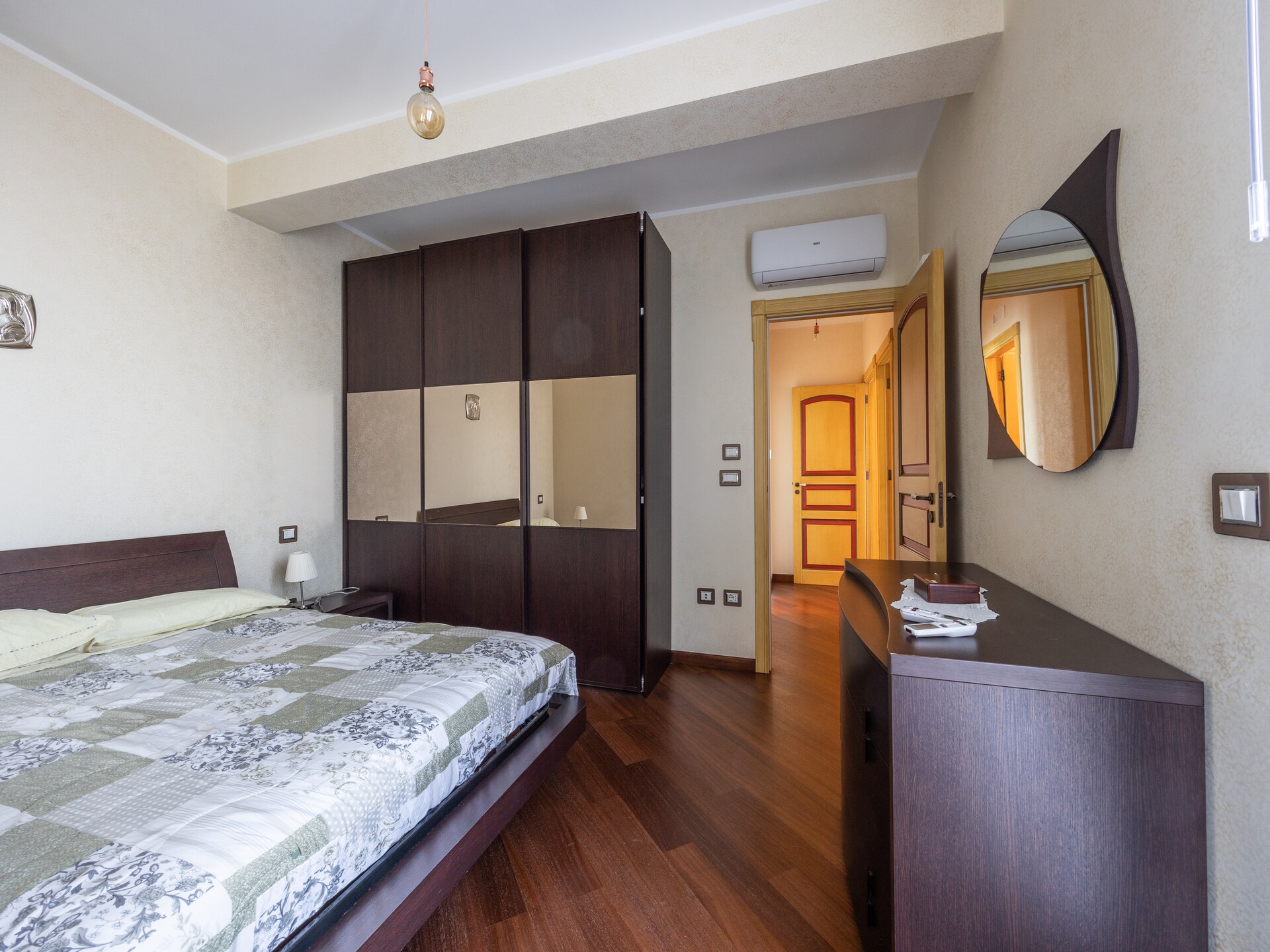 Ruime villa met panoramisch uitzicht, privézwembad en bubbelbad bij Gioiosa Marea - foto 20