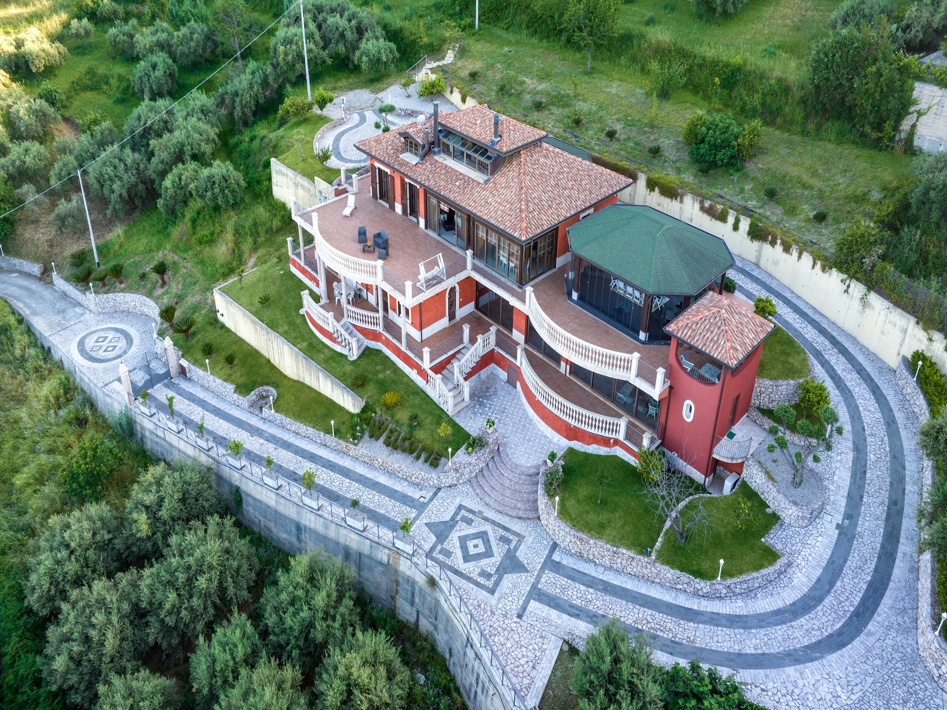 Ruime villa met panoramisch uitzicht, privézwembad en bubbelbad bij Gioiosa Marea - foto 38