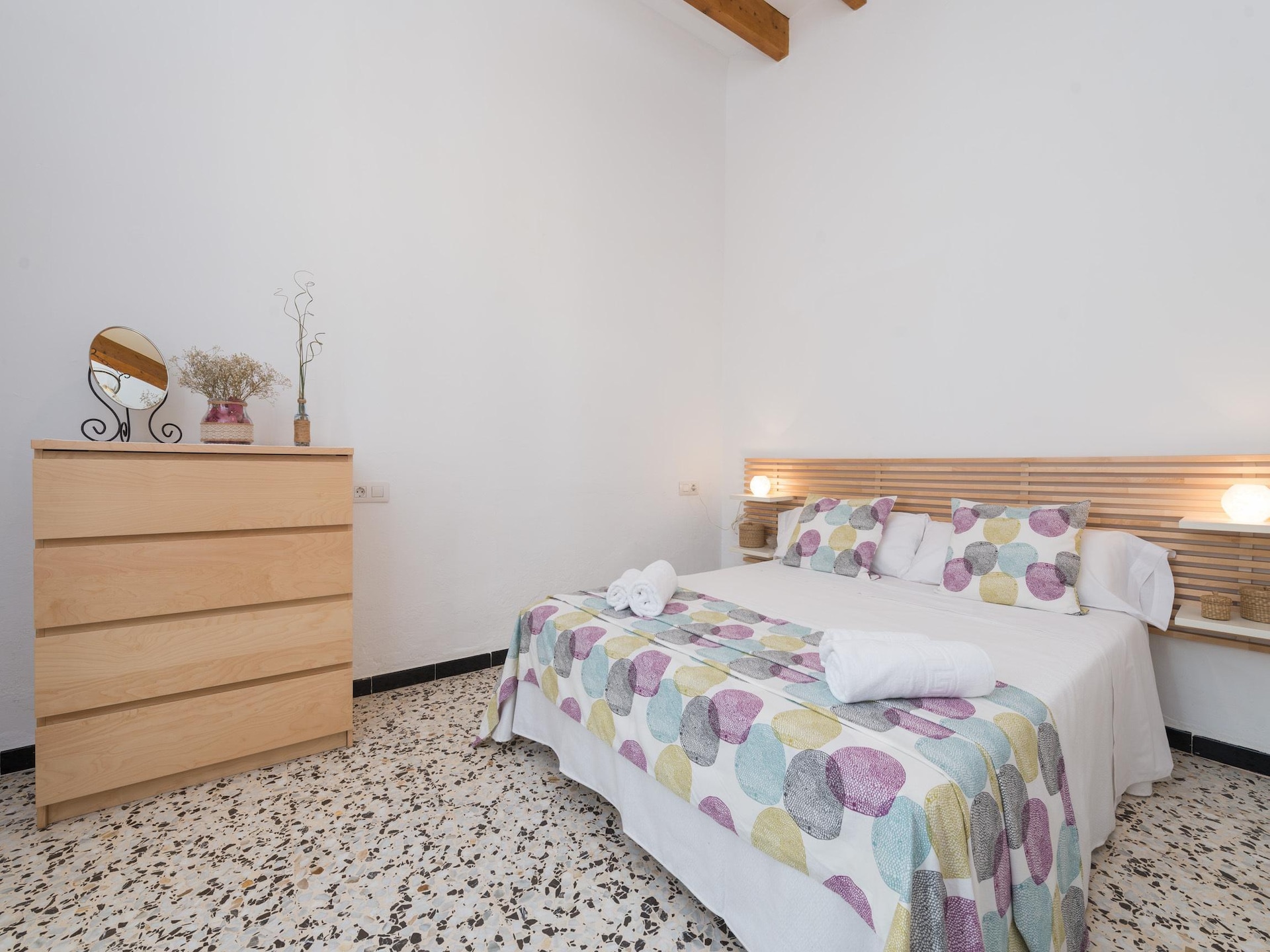 6-persoons villa met privézwembad in het centrum van Ariany - foto 14