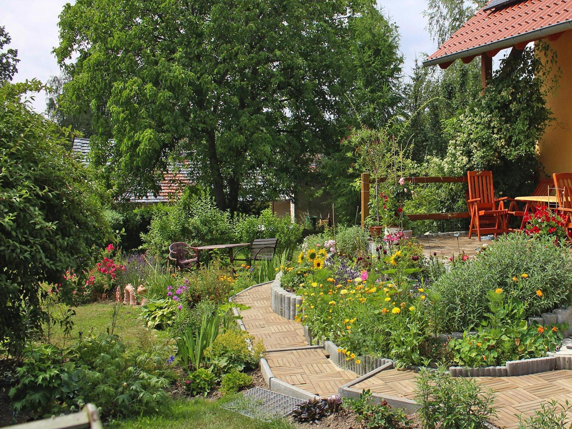 Rustiek appartement met wijds uitzicht en tuin, vlakbij Görlitz - foto 12