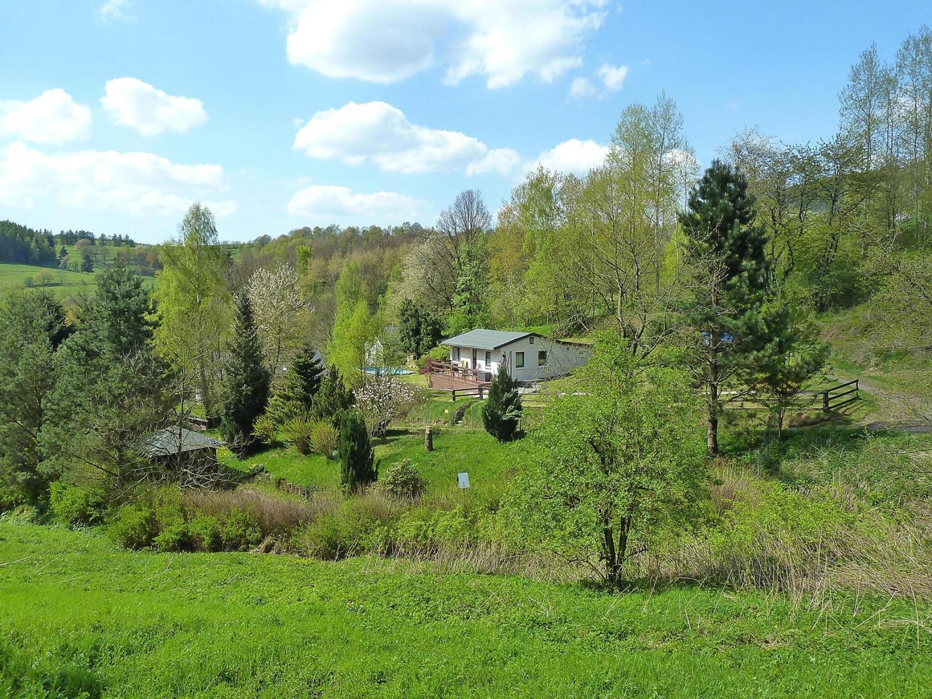 Rustgevend vakantiehuis in Steinbach-Hallenberg met boszicht - foto 12