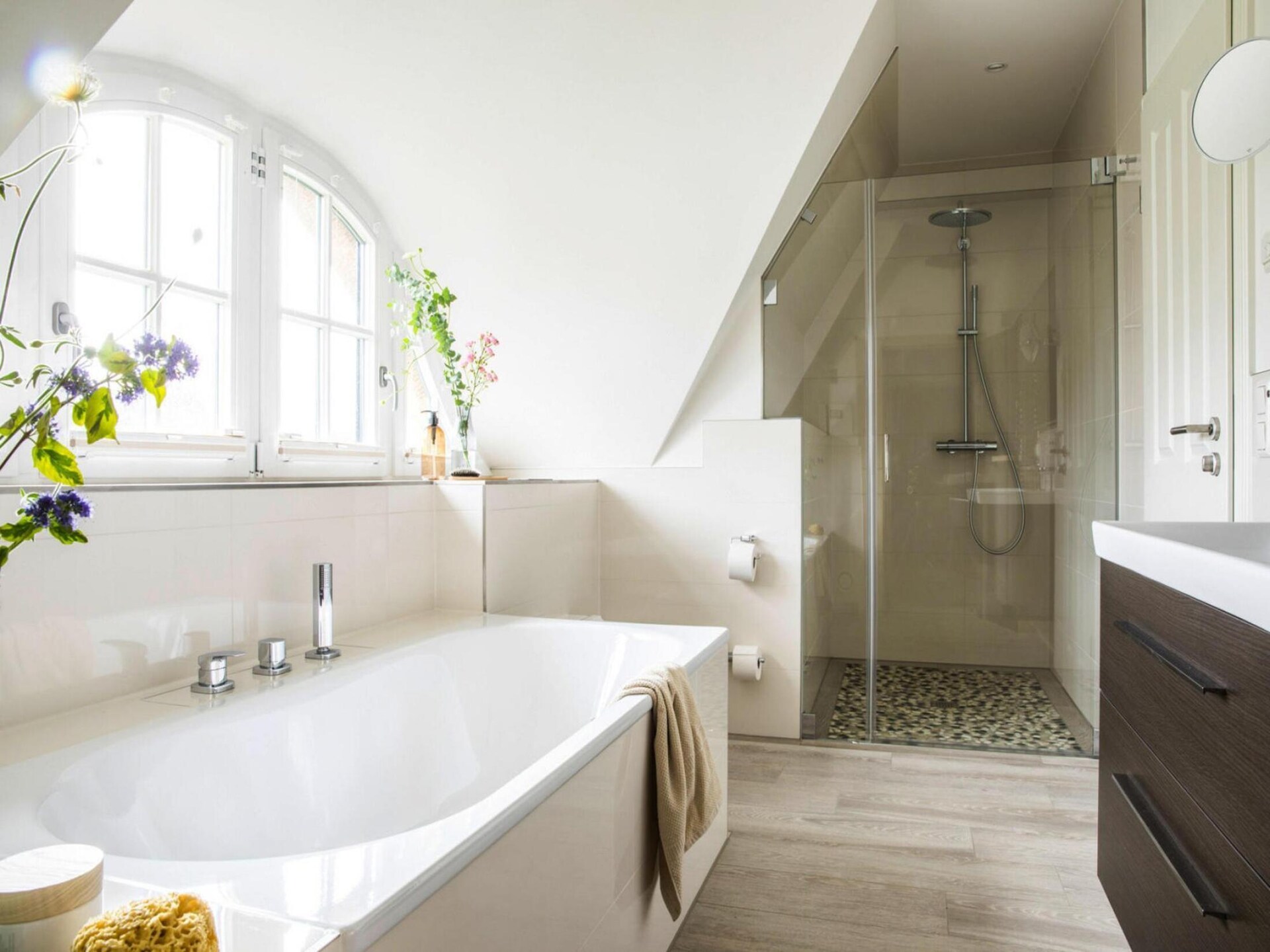 Rieten droom aan de lagune: luxe saunahuis vlakbij het water in Fuhlendorf - foto 14