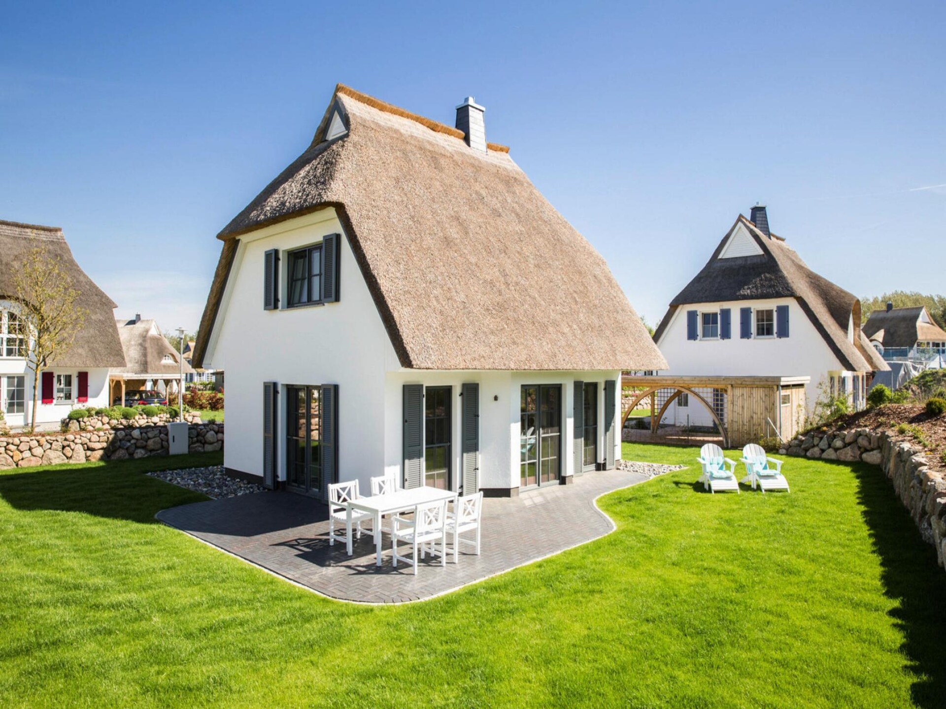 Vrijstaand rieten dakhuis met sauna aan de lagune, 100m van het water - foto 9