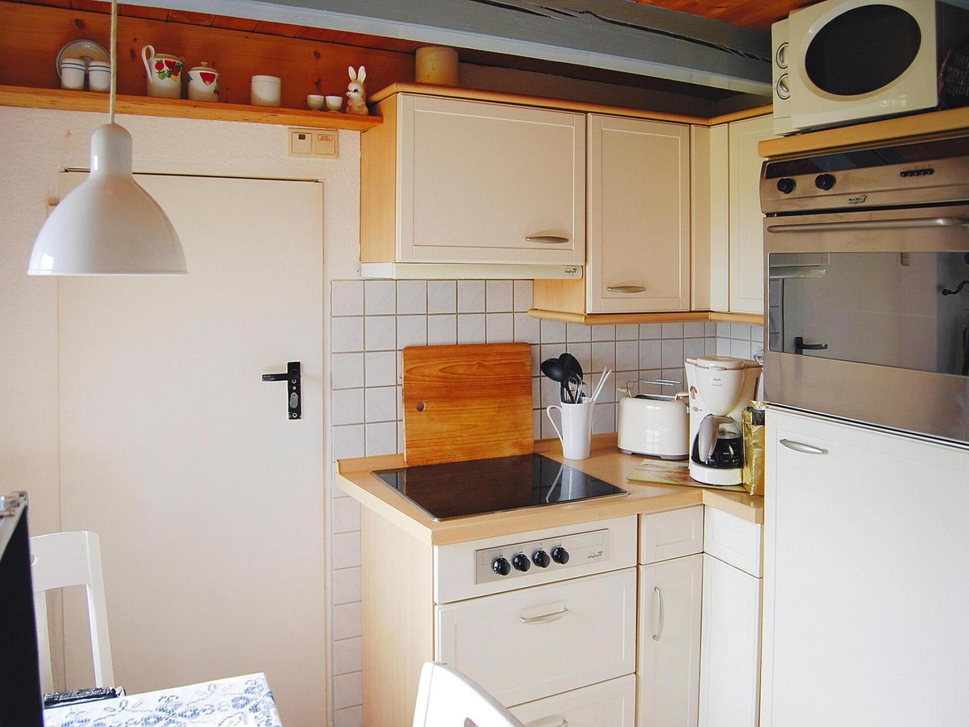 Fries rietgedekt huis nabij Husum met zonneterras - foto 8