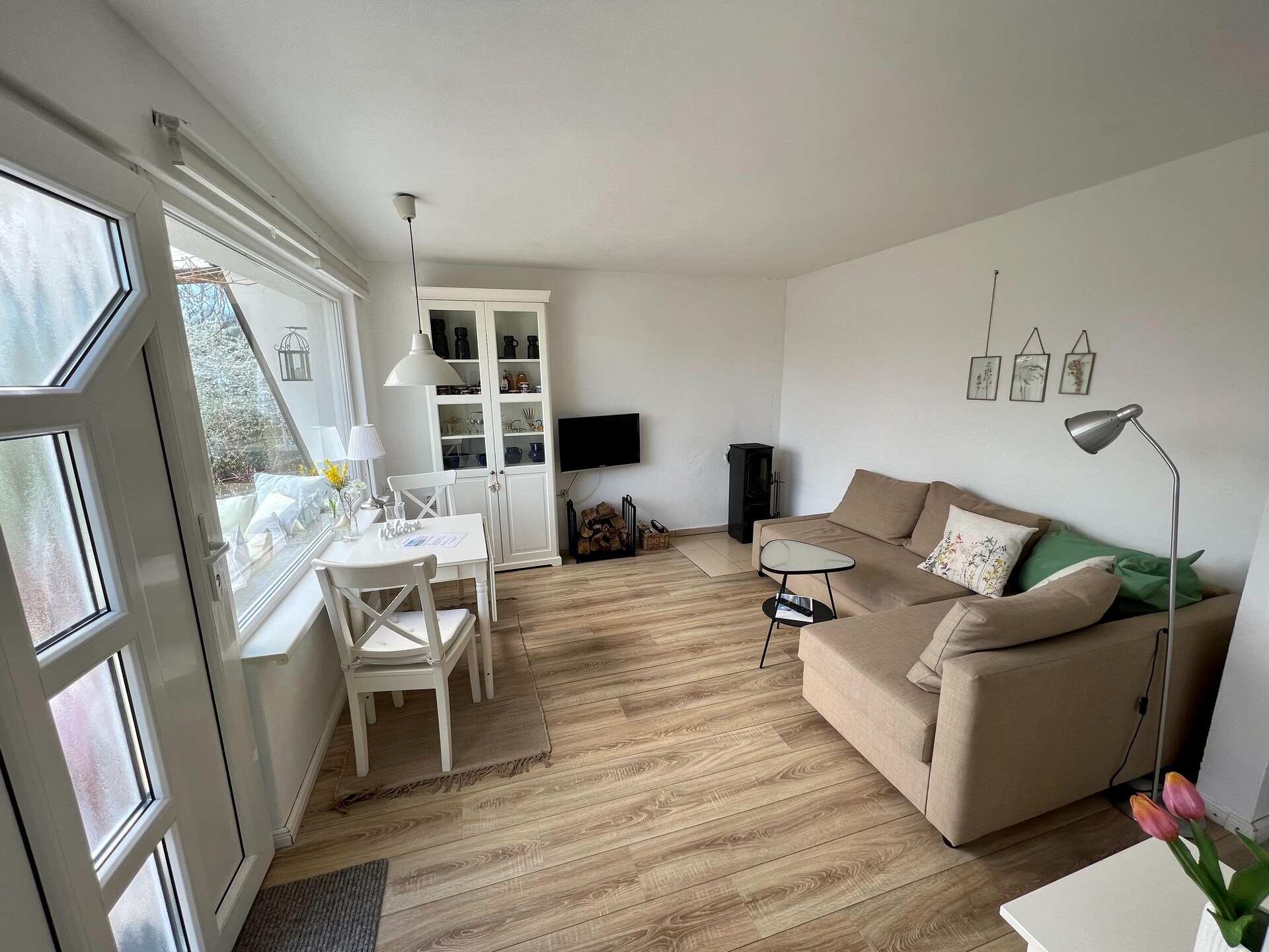 Lichte bungalow met tuin en houtkachel op 300 meter van de Dobbertinsee - foto 9