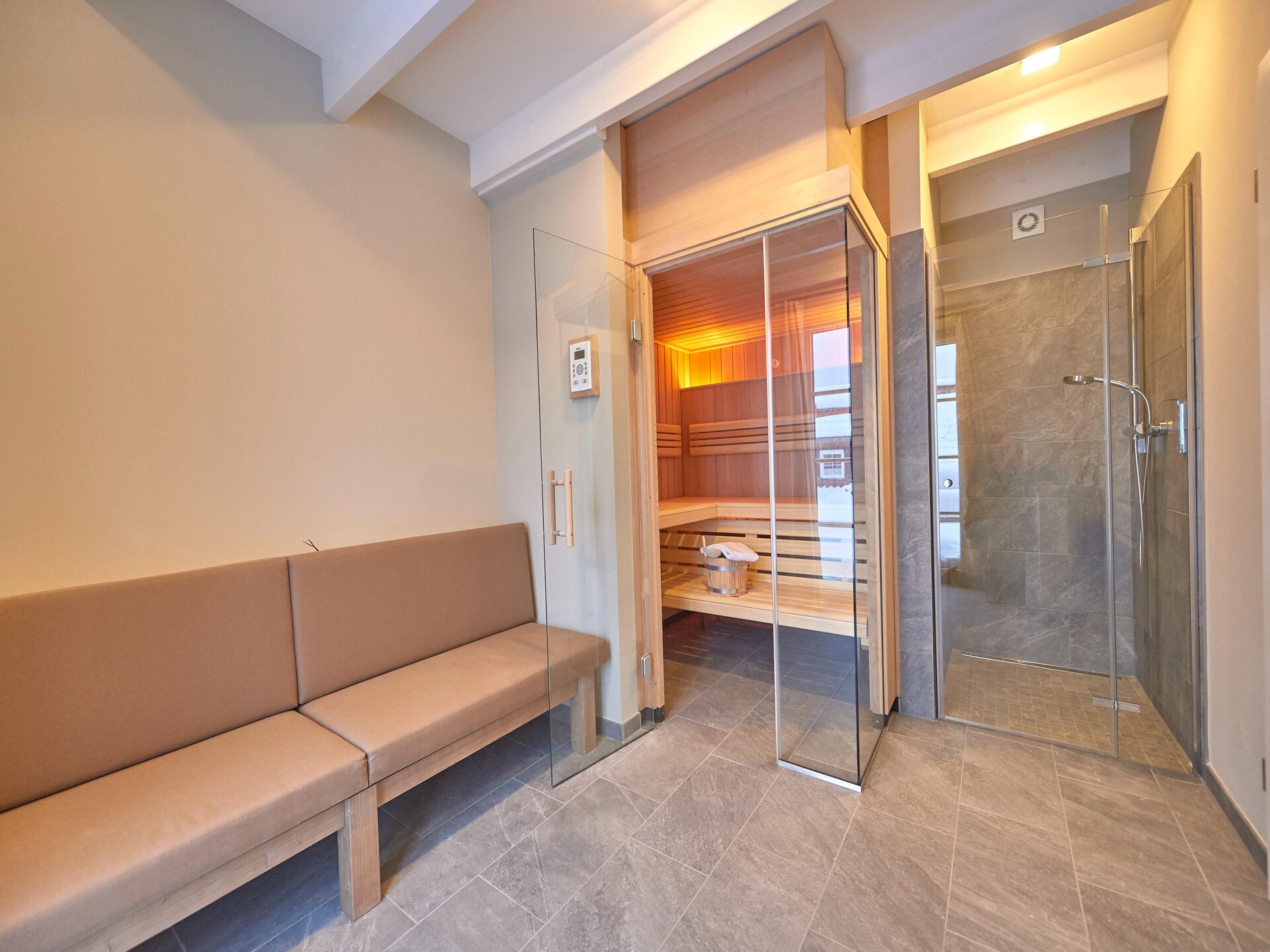 Exclusieve 8-persoons lodge met sauna en uitzicht op de Brocken - foto 25