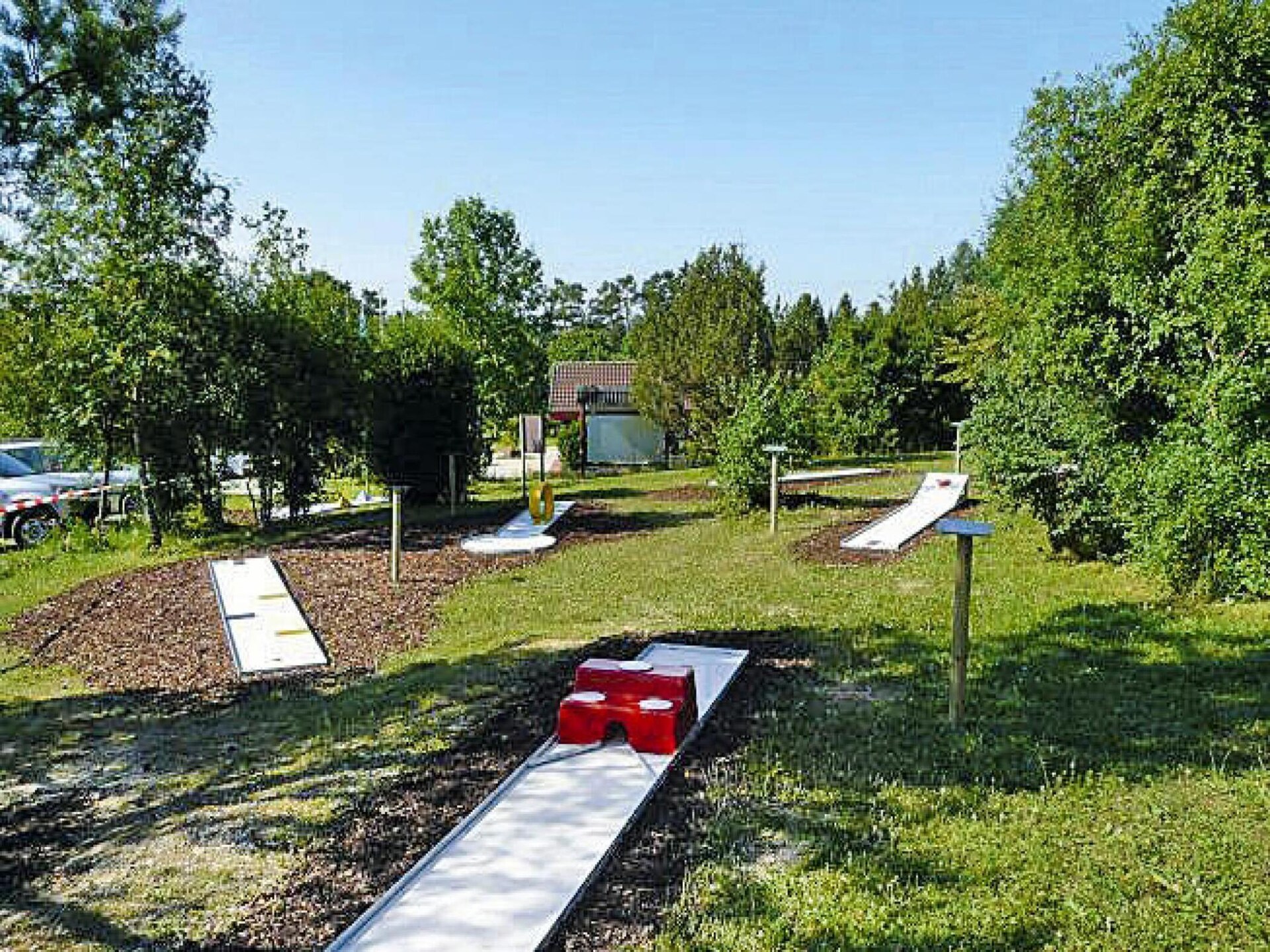 Knusse vrijstaande bungalow voor 4 personen op autovrij park in Hayingen - foto 21