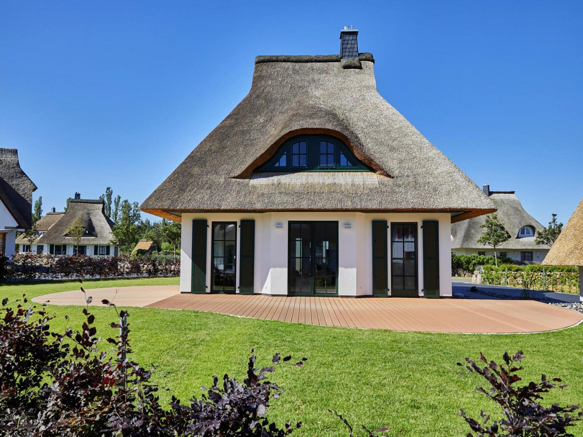 Vrijstaand rieten vakantiehuis met sauna op 100 meter van de lagune - foto 1
