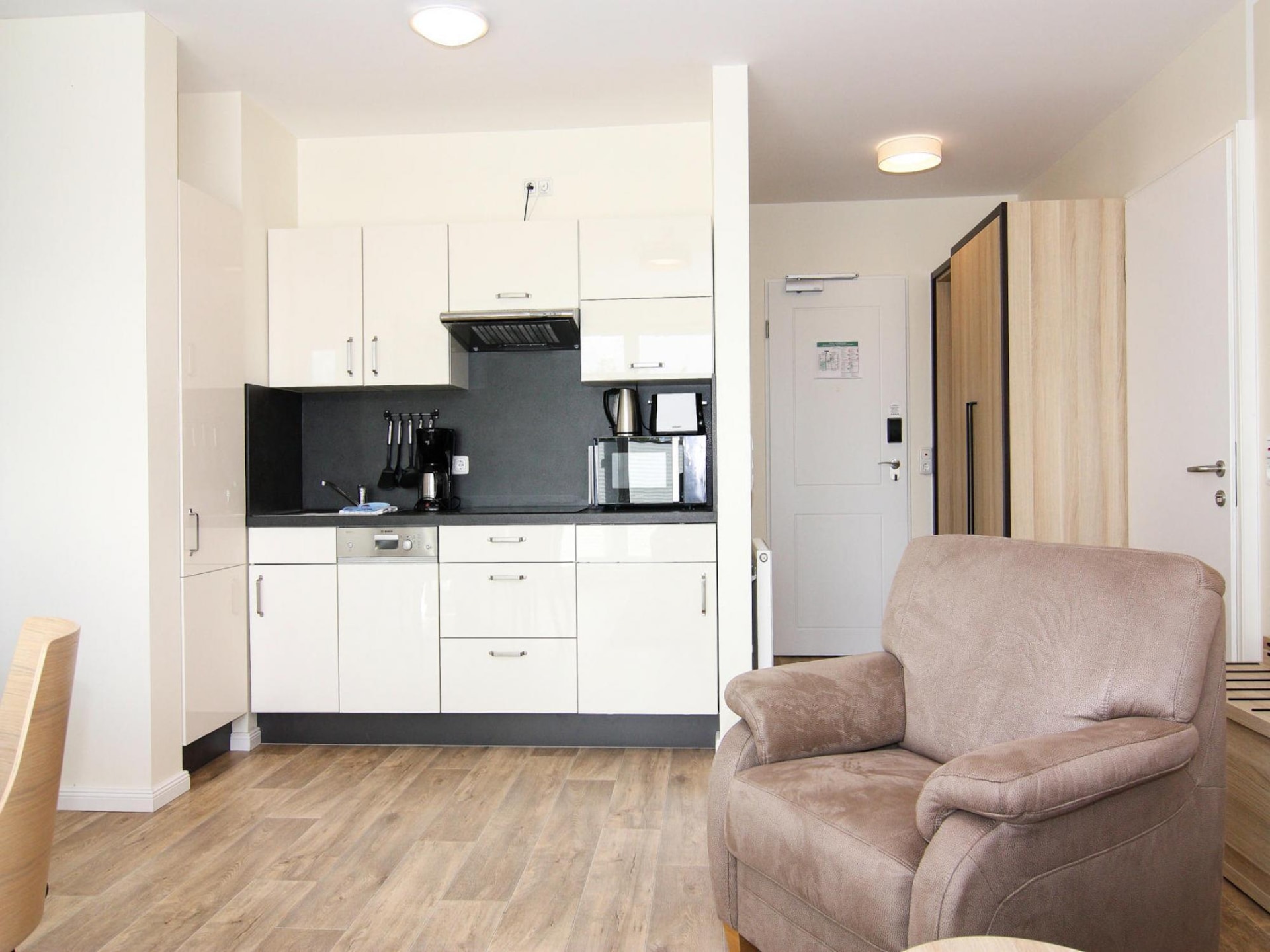 Stijlvol appartement voor 4 op Fehmarn, 600m van het strand met zwembad - foto 12