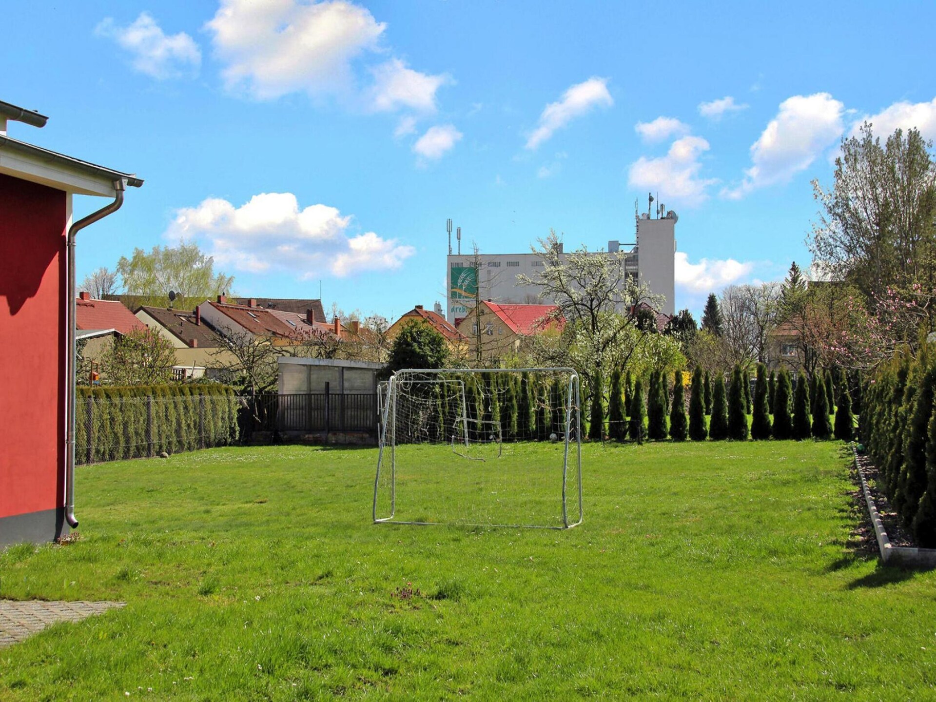 Vrijstaande bungalow aan de Senftenberger See met tuin, vlakbij het strand - foto 10