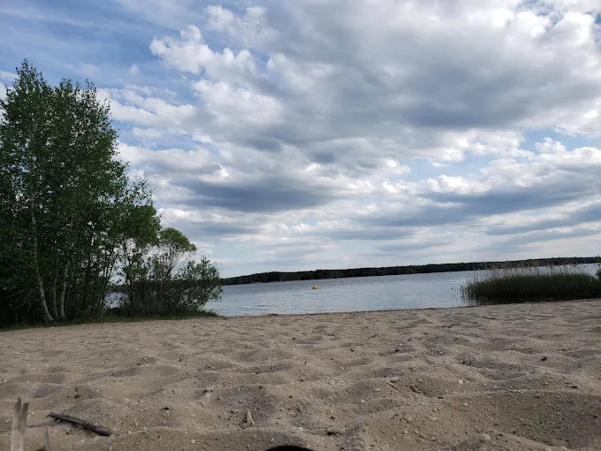 Vrijstaande bungalow aan de Senftenberger See met tuin, vlakbij het strand - foto 27