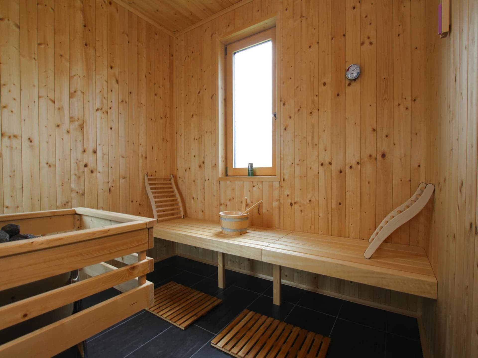 Aan de piste: Luxe chalet in Inzell met privézwembad voor 6 personen - foto 23
