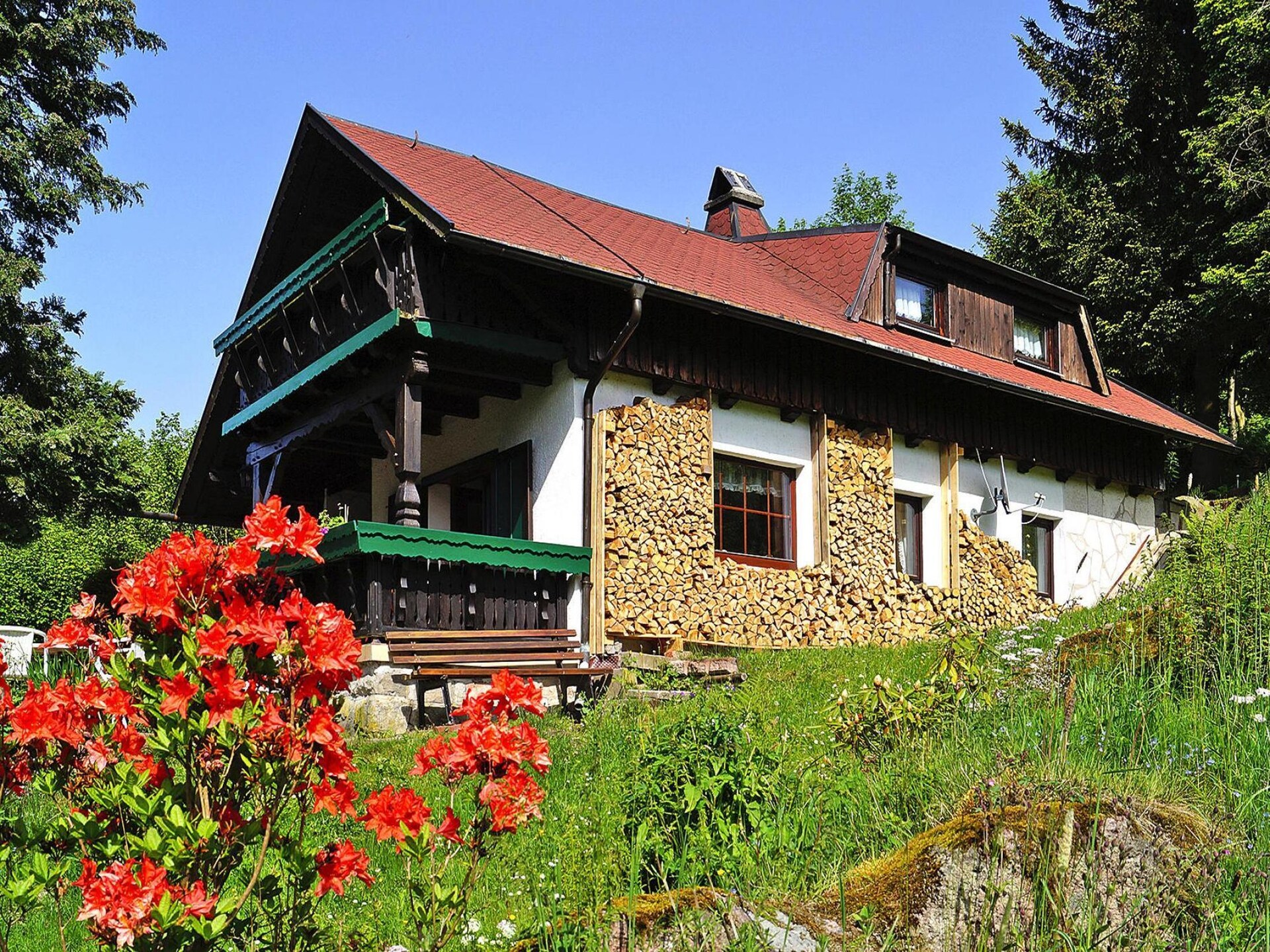 Vrijstaand vakantiehuis met bergzicht in Oberschönau, Thüringer Woud - foto 5