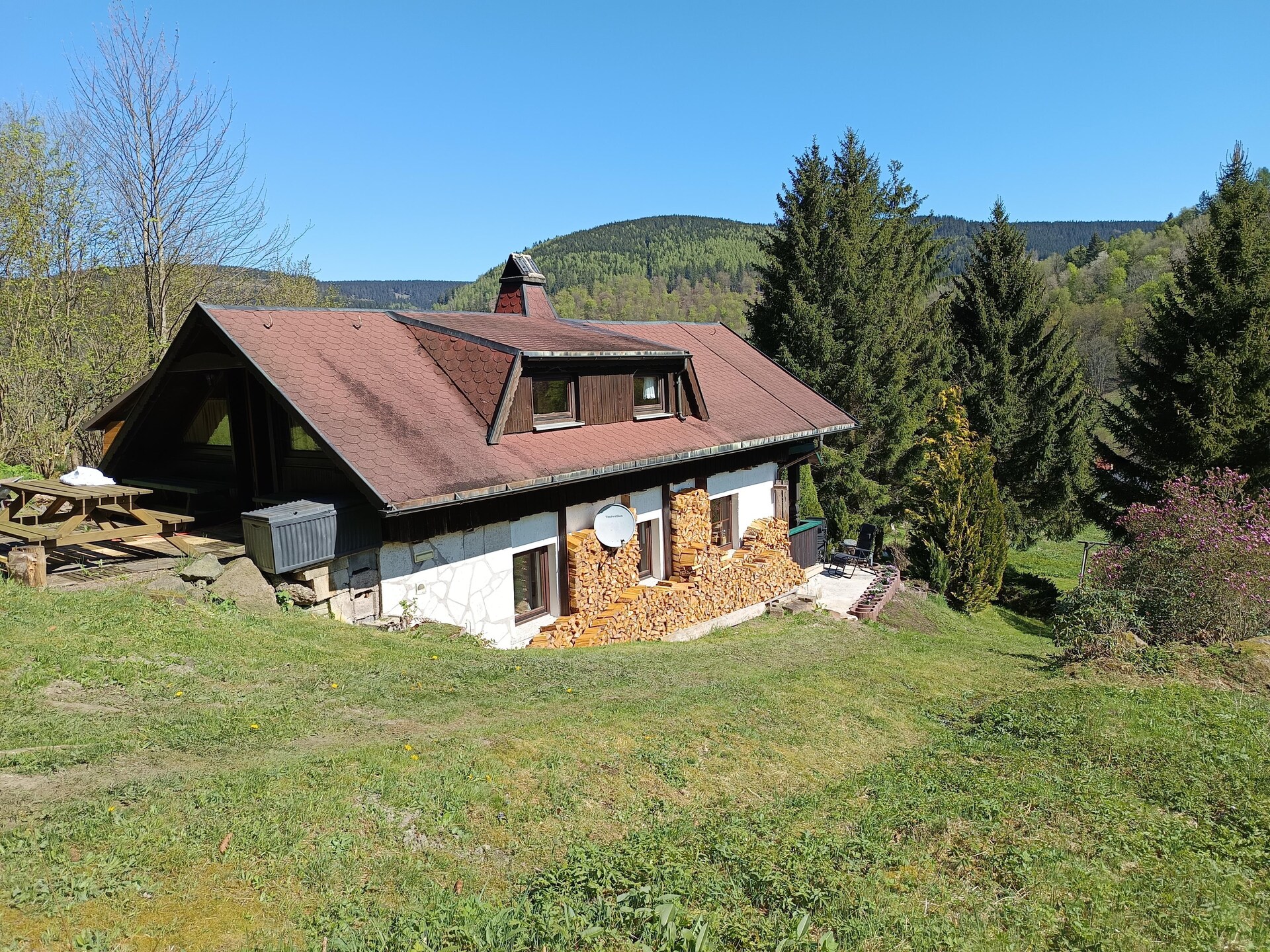Vrijstaand vakantiehuis met bergzicht in Oberschönau, Thüringer Woud - foto 36