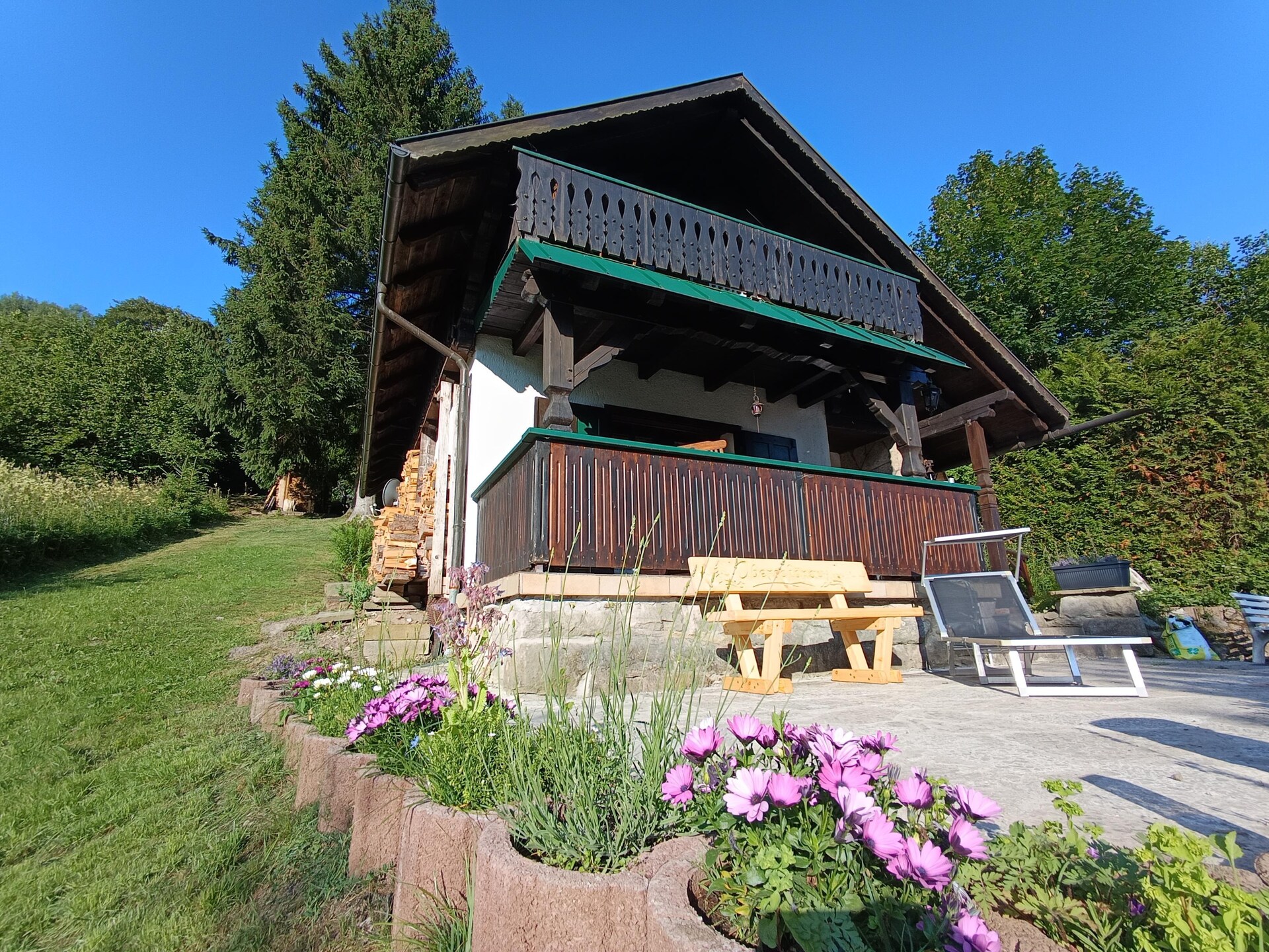Vrijstaand vakantiehuis met bergzicht in Oberschönau, Thüringer Woud - foto 2