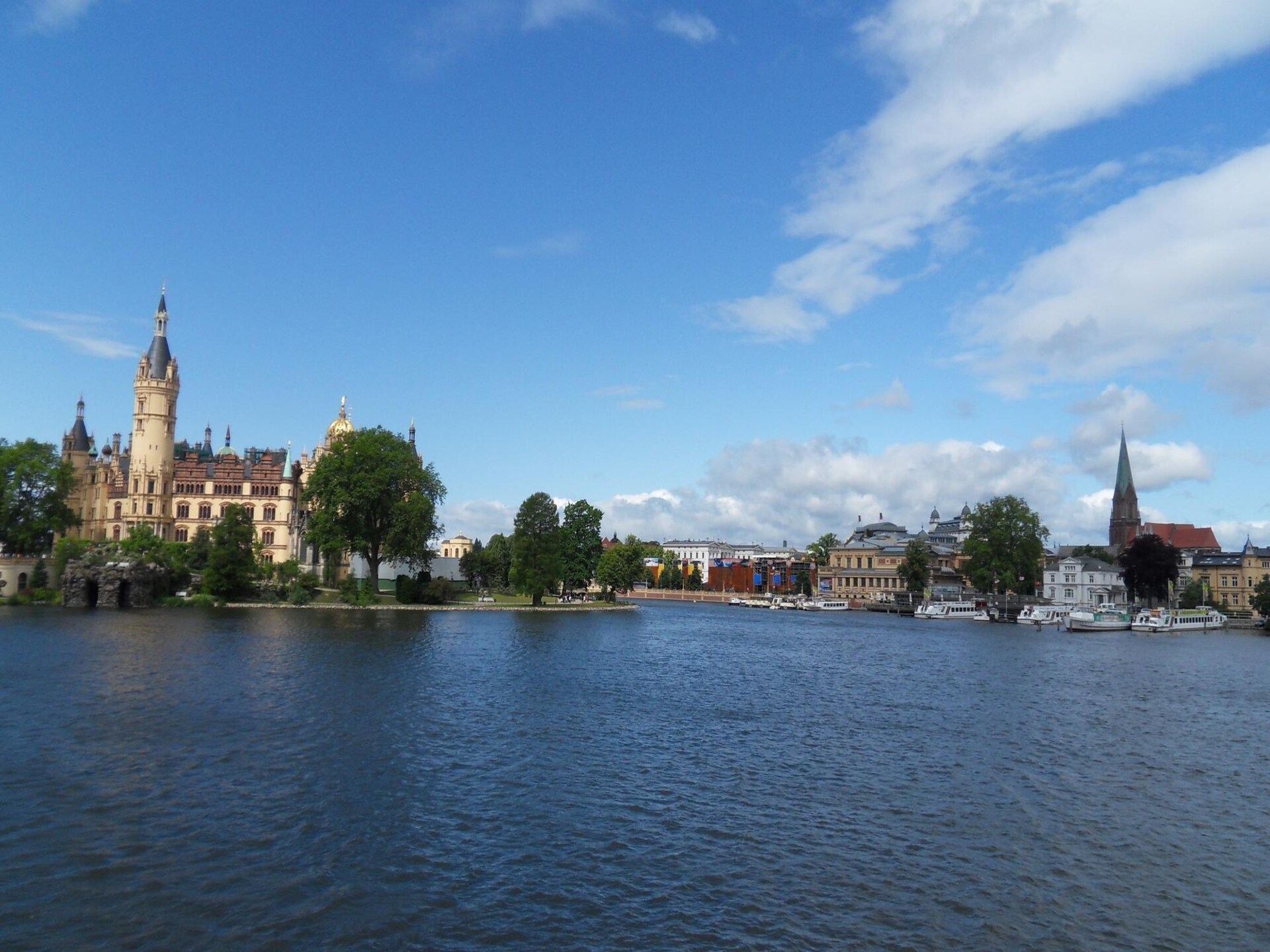 Aan het meer: Licht appartement met wellness in Schwerin · 3 pers. - foto 45