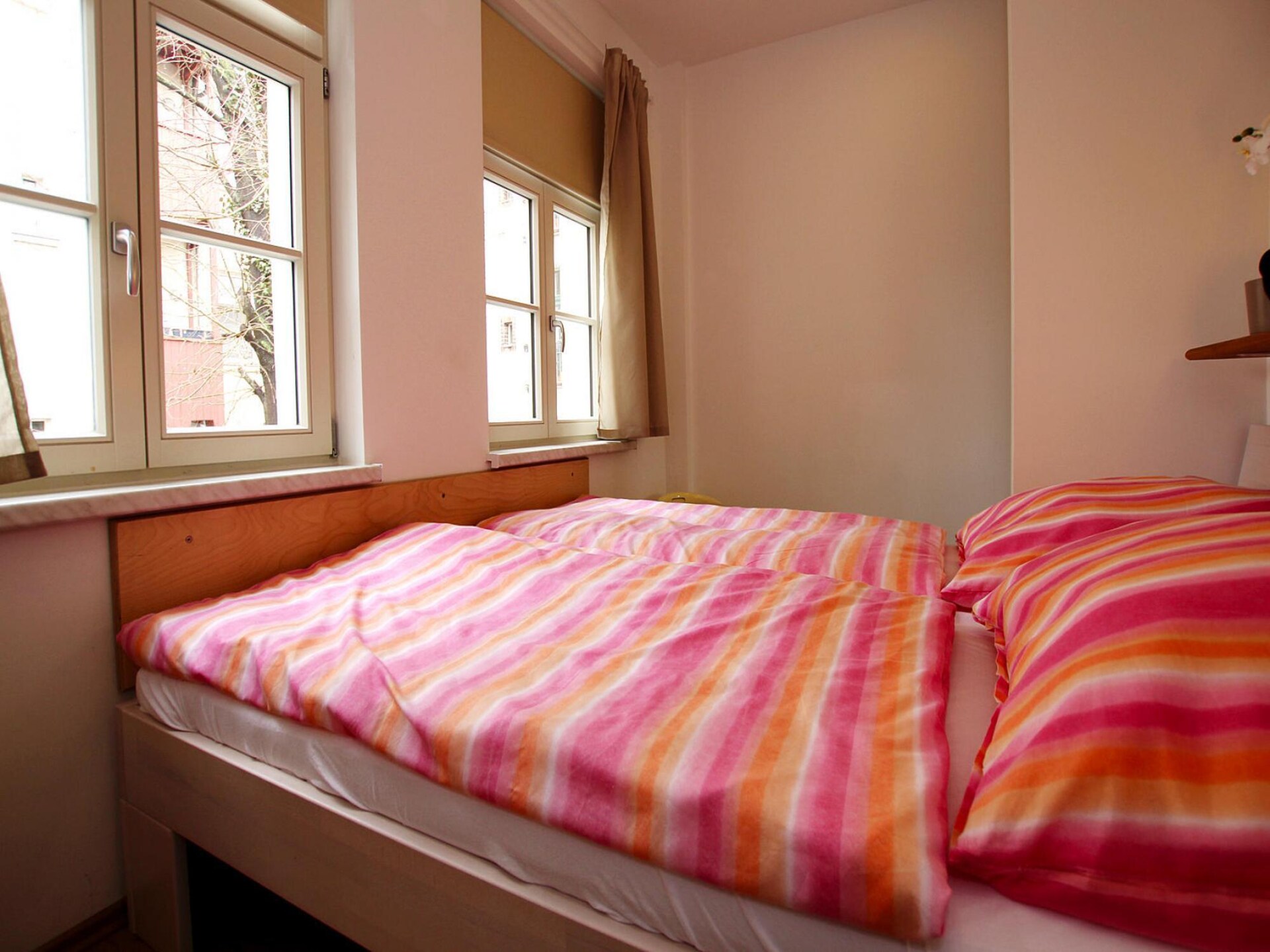 Chic appartement op de bovenste verdieping aan het Goethe Park in Leipzig - foto 5