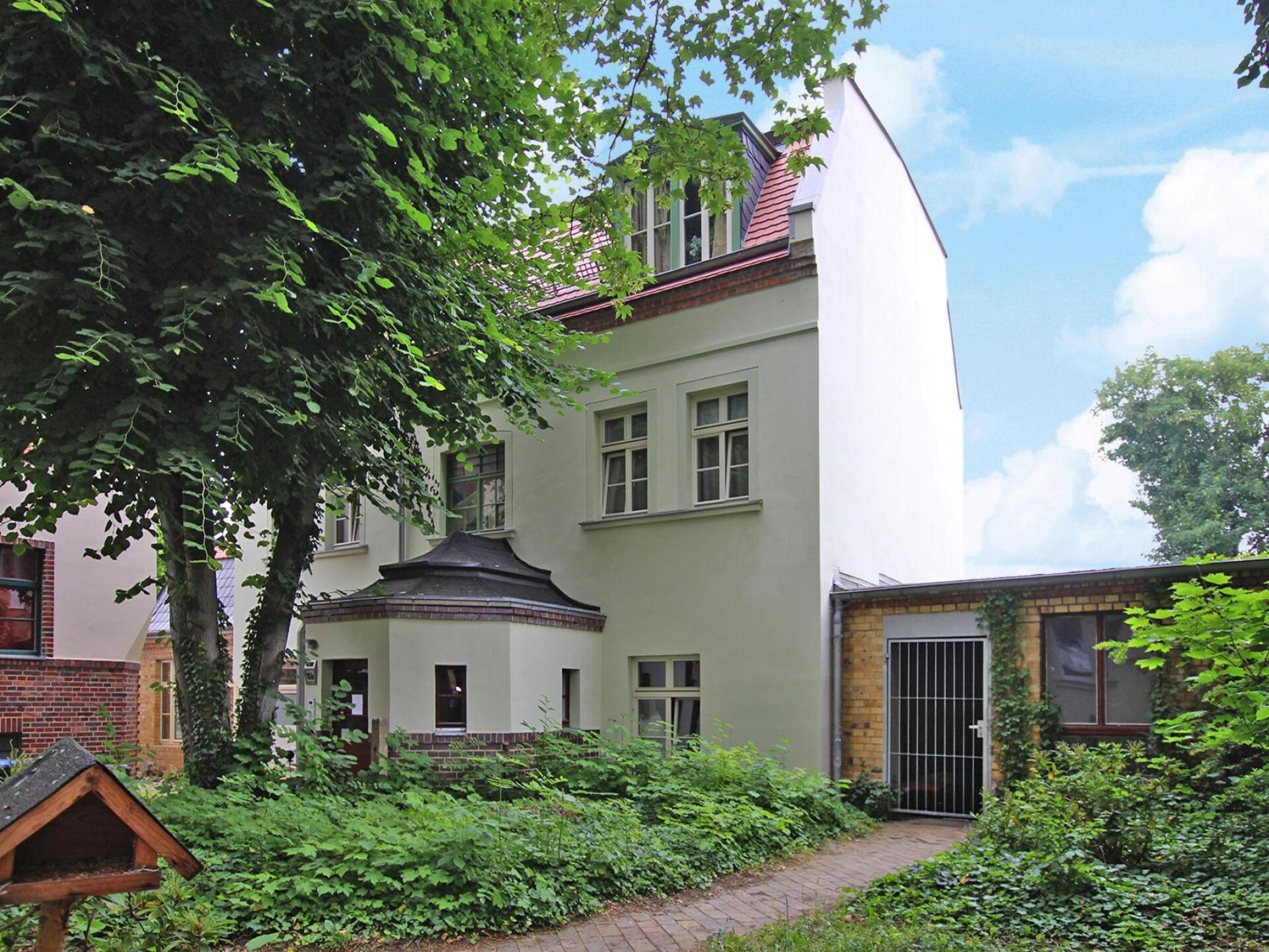 Chic appartement op de bovenste verdieping aan het Goethe Park in Leipzig - foto 13