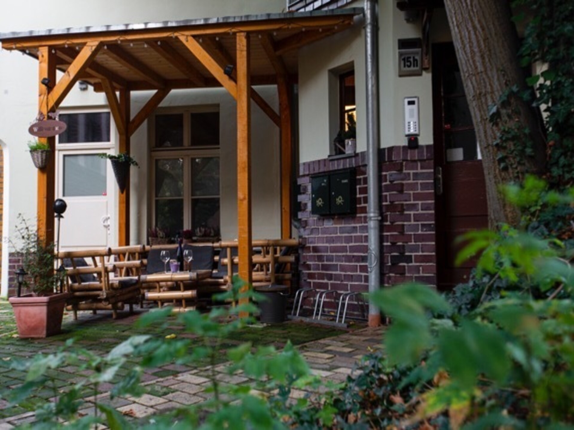 Chic appartement op de bovenste verdieping aan het Goethe Park in Leipzig - foto 14