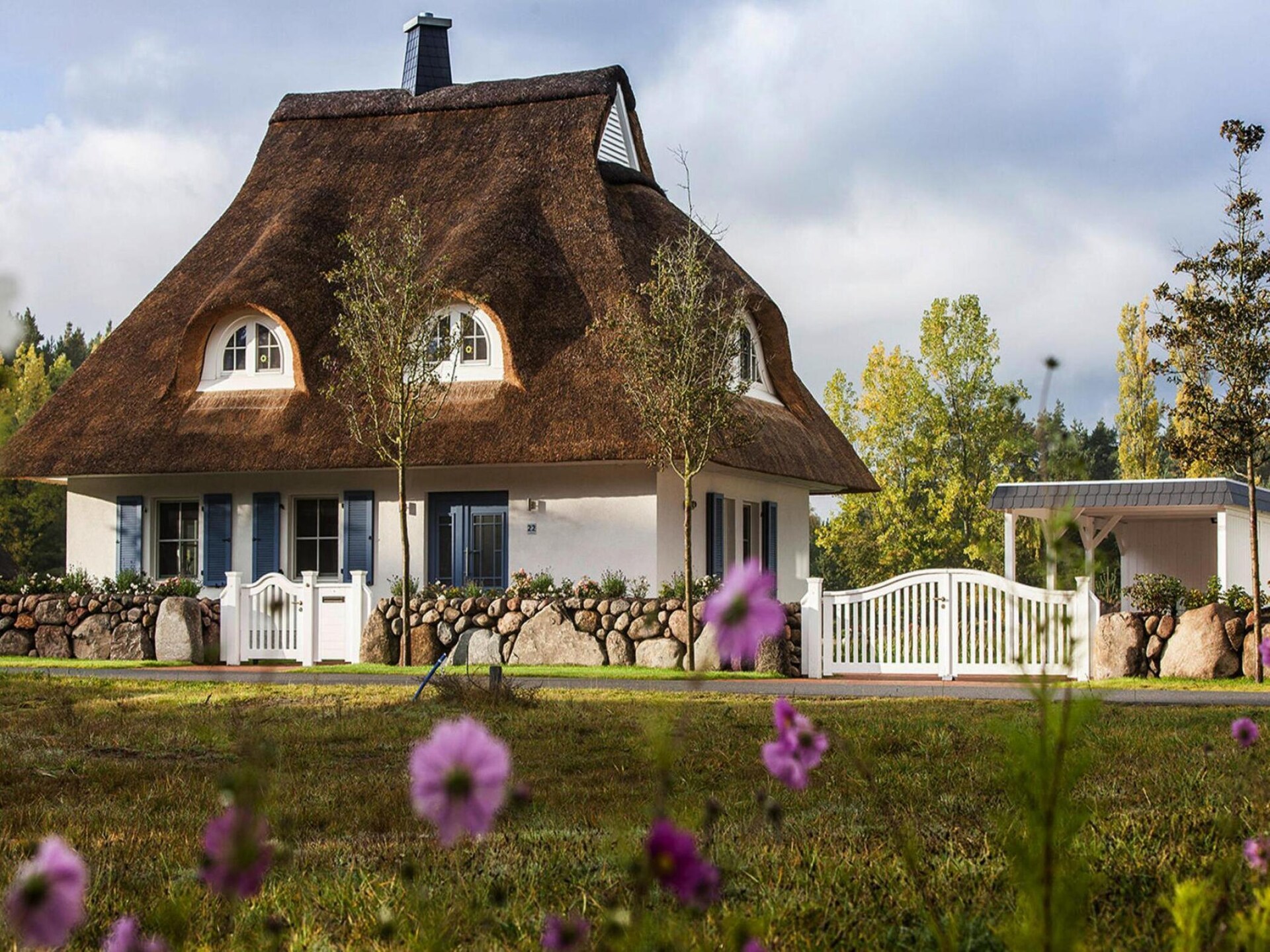 Aan het meer: Luxe rietgedekt vakantiehuis in Fuhlendorf - foto 7