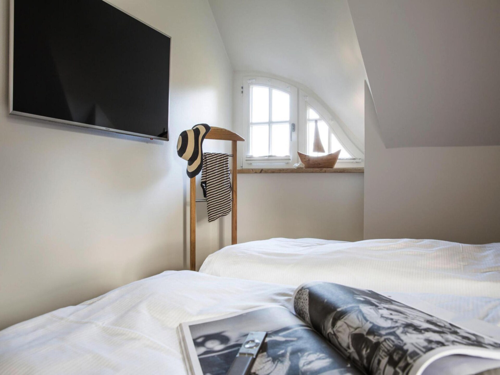 Reetgedekt vakantiehuis Seeadler 65 met sauna, 100m van de lagune - foto 14