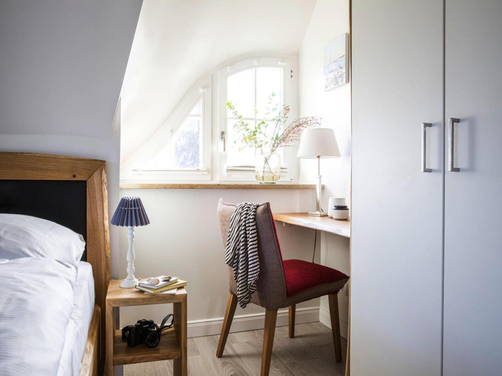 Reetgedekt vakantiehuis Seeadler 65 met sauna, 100m van de lagune - foto 16
