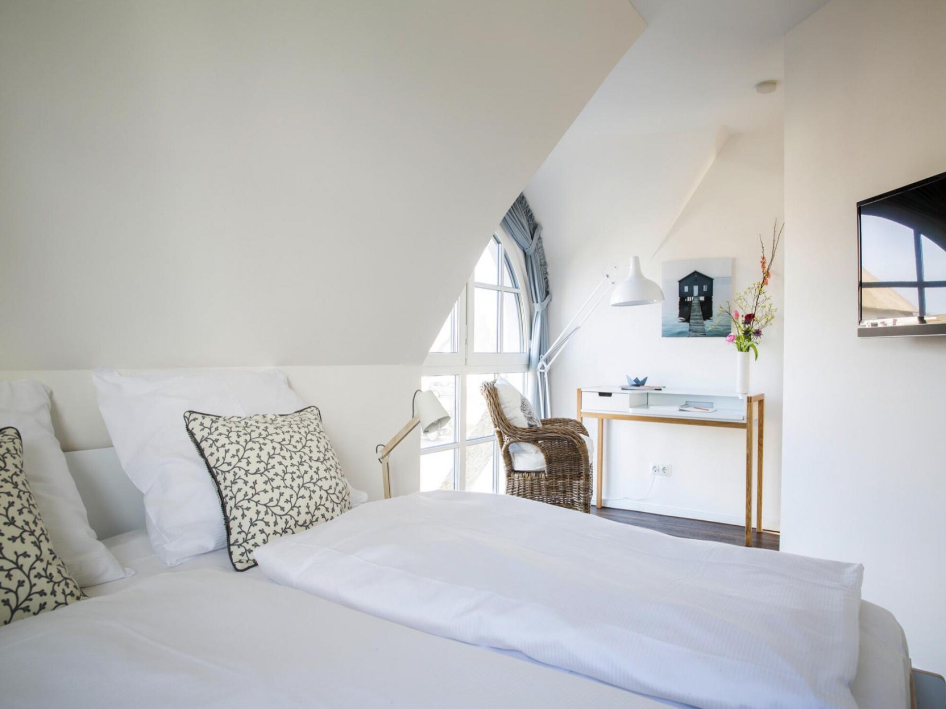 Luxe rietgedekt vakantiehuis met sauna aan de lagune bij Fuhlendorf - foto 12