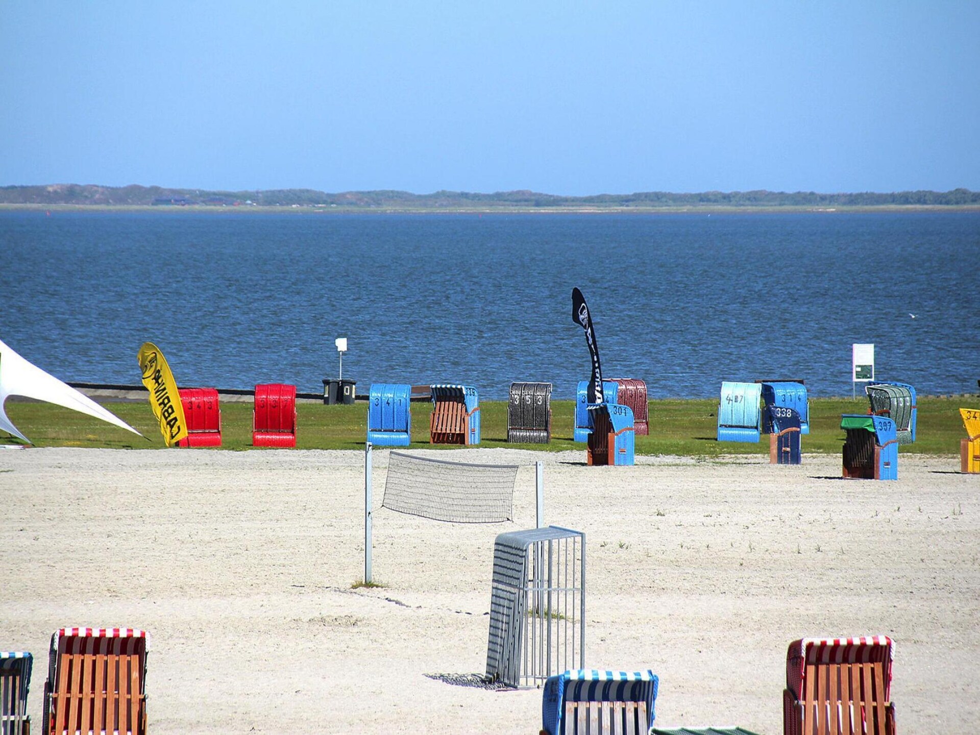 Knusse bungalow met privétuin nabij strand en golfbaan in Dornumersiel - foto 31