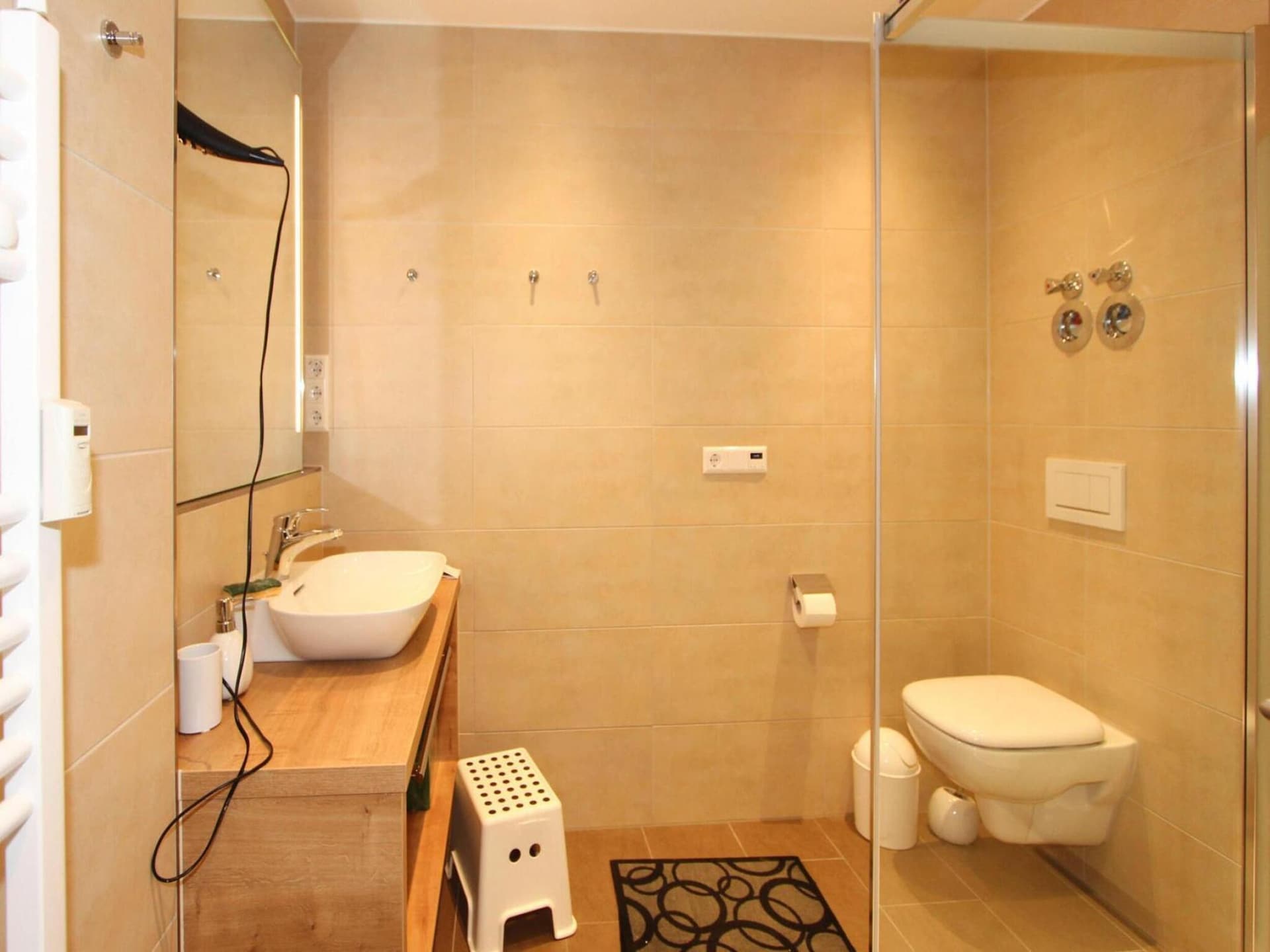 Aan de piste: Modern appartement in Feldberg voor 4 personen - foto 14