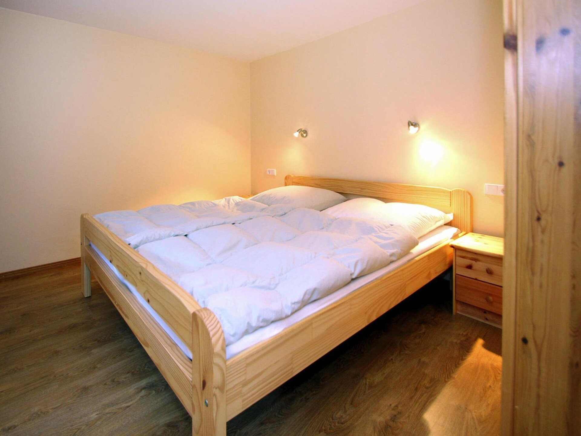 Vrijstaande bungalow voor 2 aan het meer in Dobbrikow - foto 4