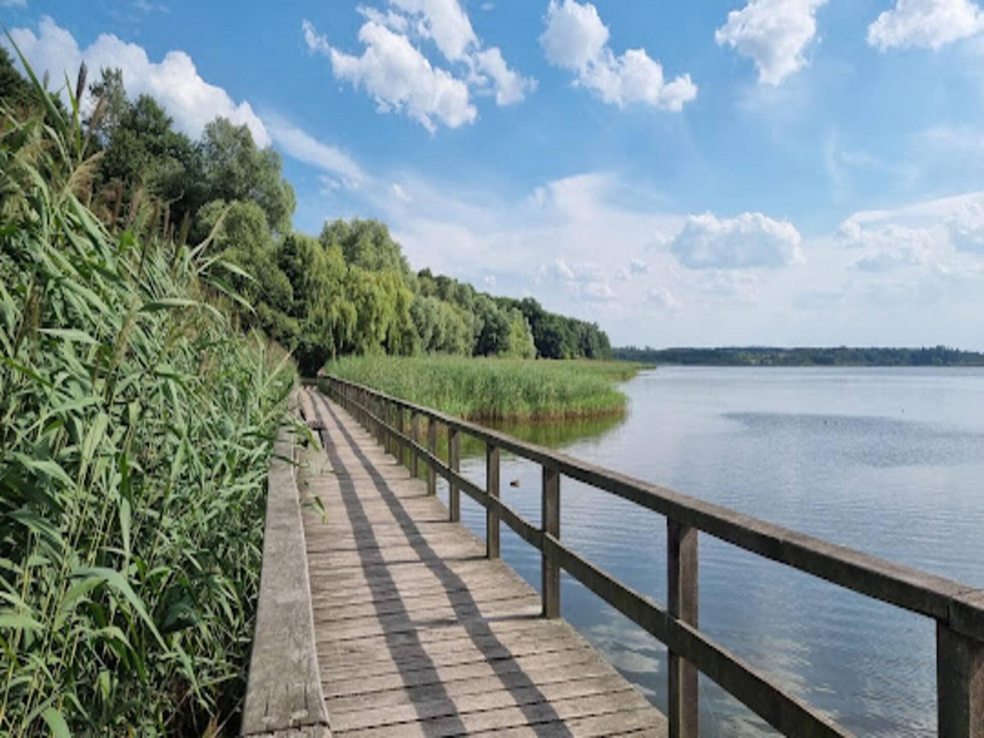Vrijstaande bungalow voor 2 aan het meer in Dobbrikow - foto 28
