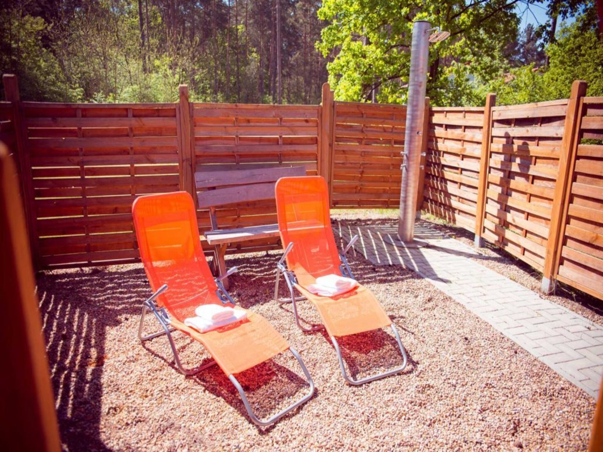 Vrijstaande bungalow aan het Storkower See met eigen tuin - foto 37