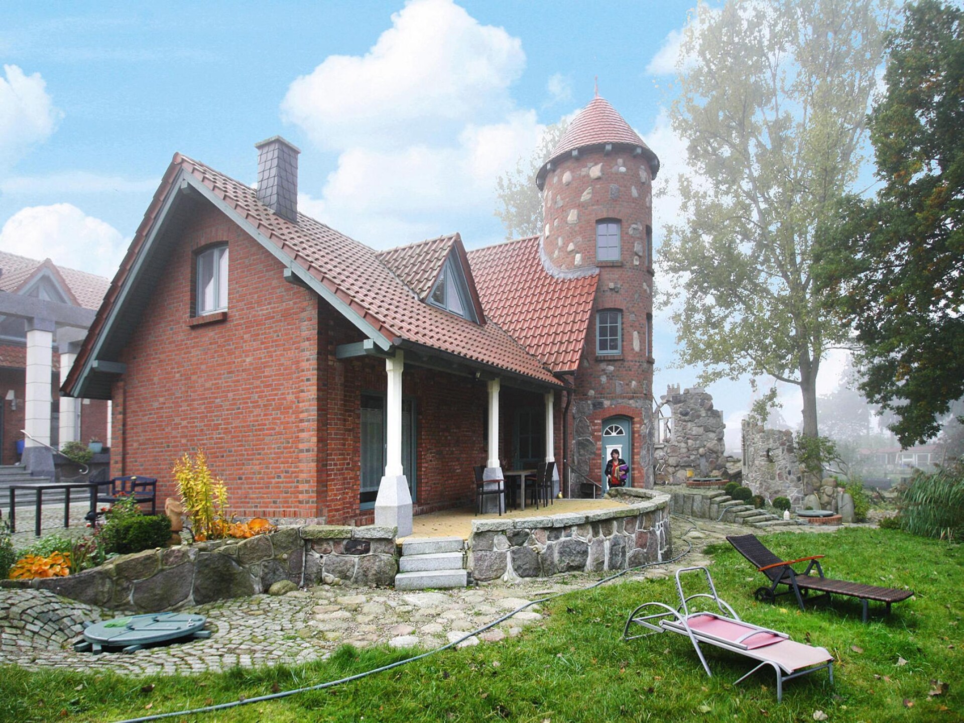 Sprookjesachtig vakantiehuis met toren, 500m van meer bij Plau am See - foto 4
