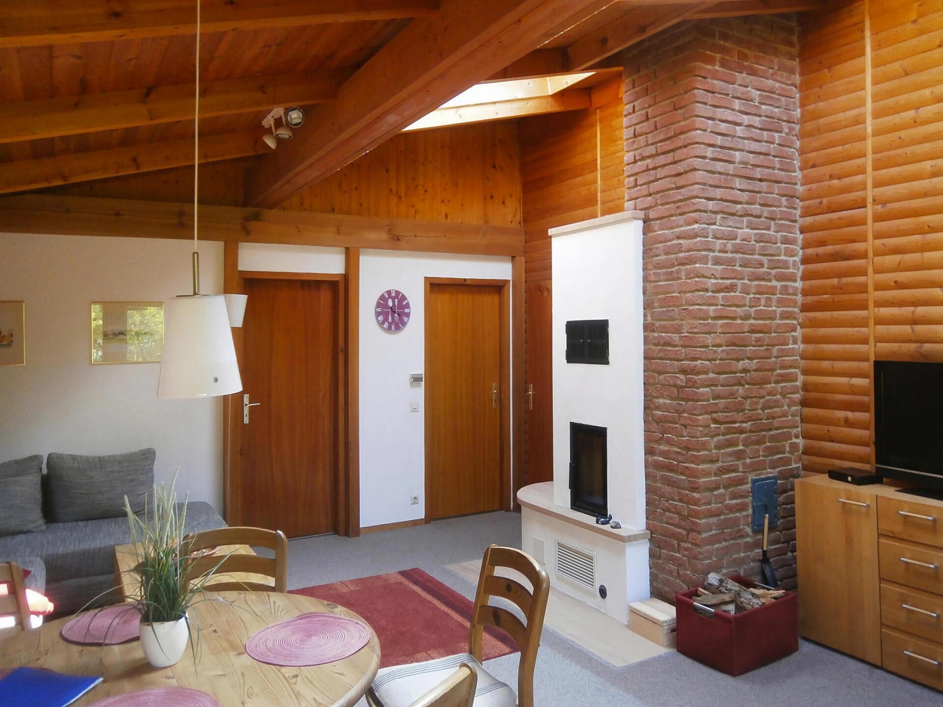 Vrijstaand vakantiehuis met tegelkachel in Suhlendorf, direct aan de Lüneburger Heide - foto 14