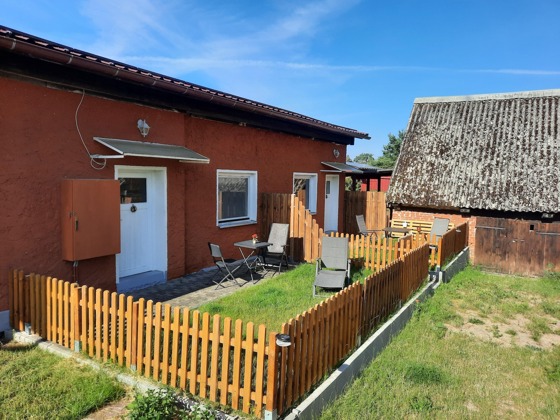 Op 300 m van het meer: Compact appartement voor 2 personen in Mirow - foto 2