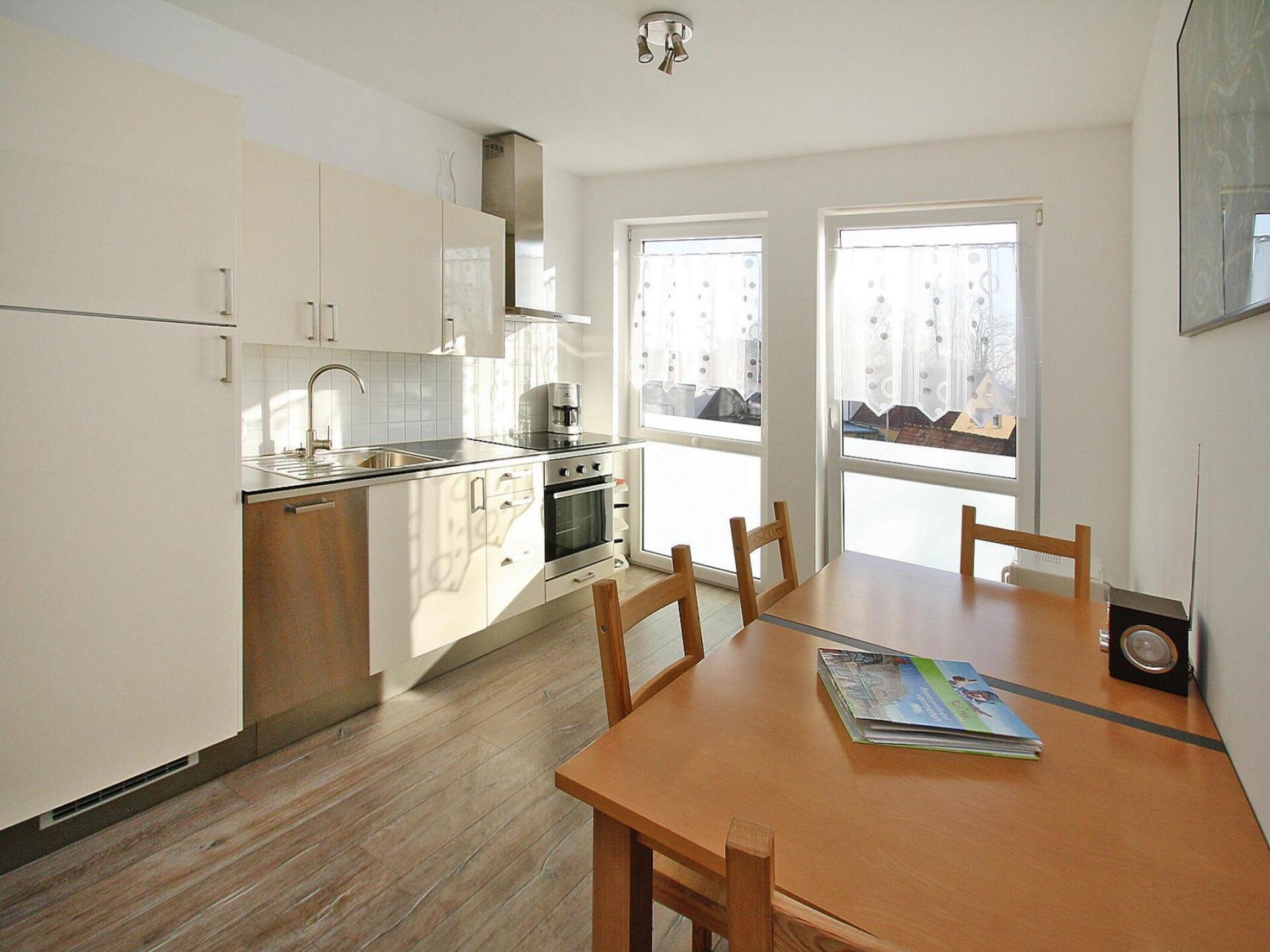 Aan het meer: Modern maisonnette appartement in Malchow - foto 6