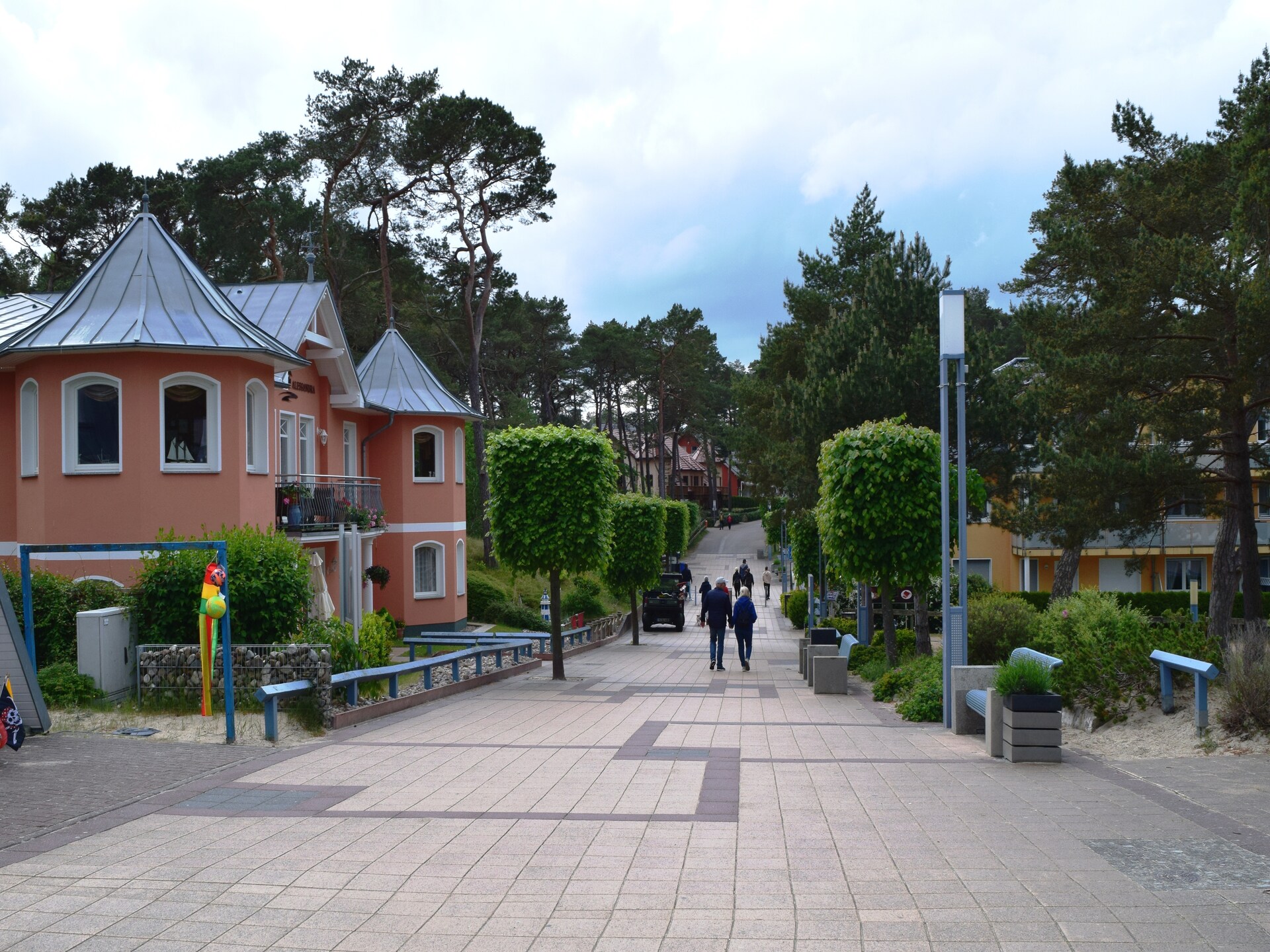 Modern appartement op 300 meter van strand Trassenheide met terras - foto 37