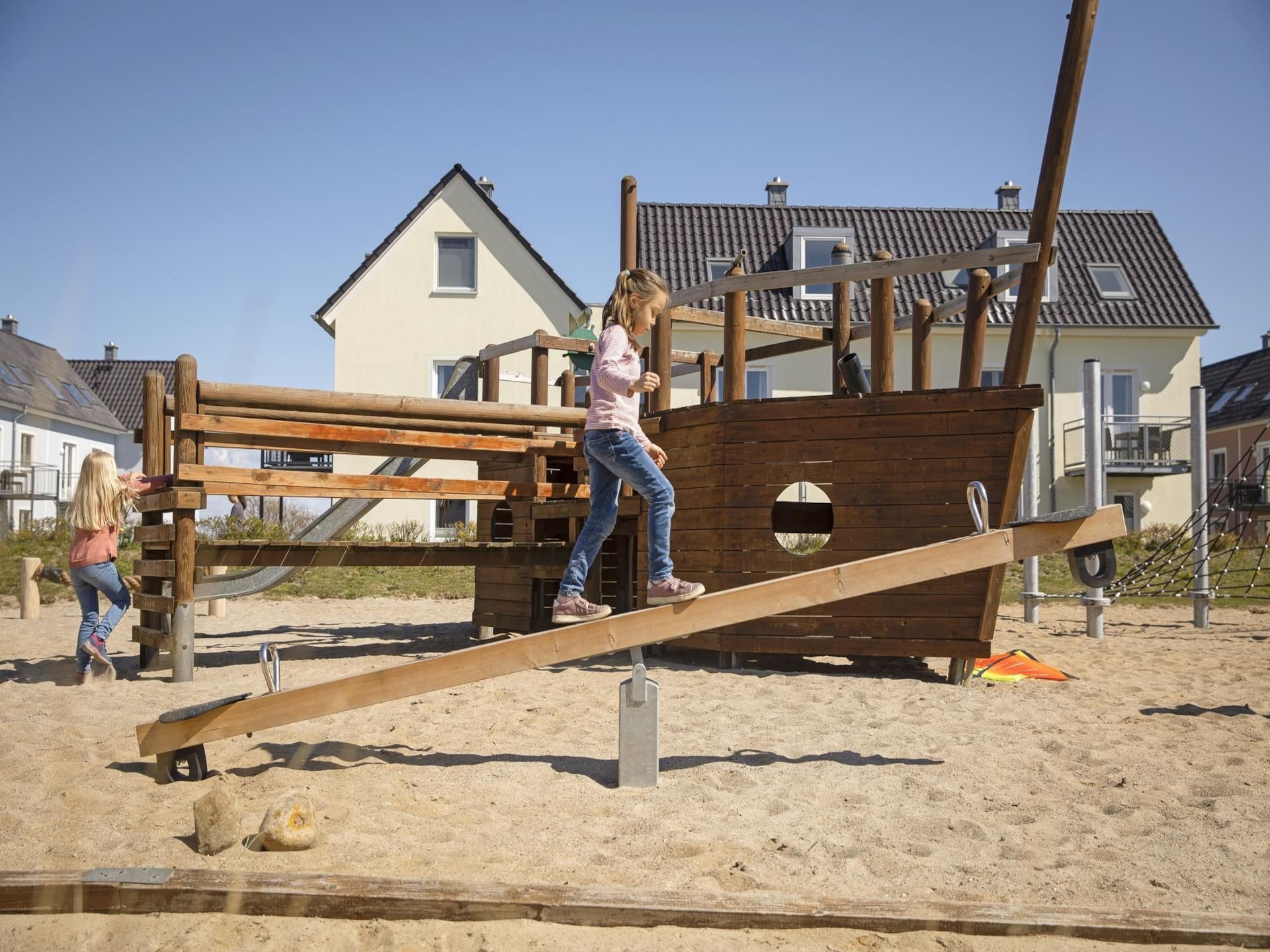 Op 450 m van zee: Comfortabel appartement in Rantum met wellness - foto 16