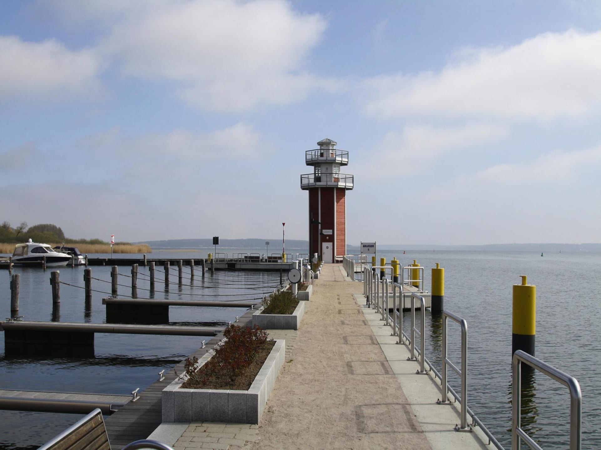 Luxe appartement aan de haven van Plau am See, direct aan het meer - foto 17
