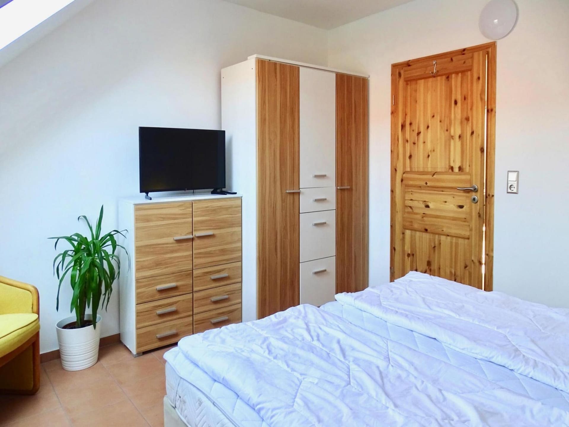 Op 1,0 km van het meer: Ruim appartement in Lütow voor 7 personen - foto 12