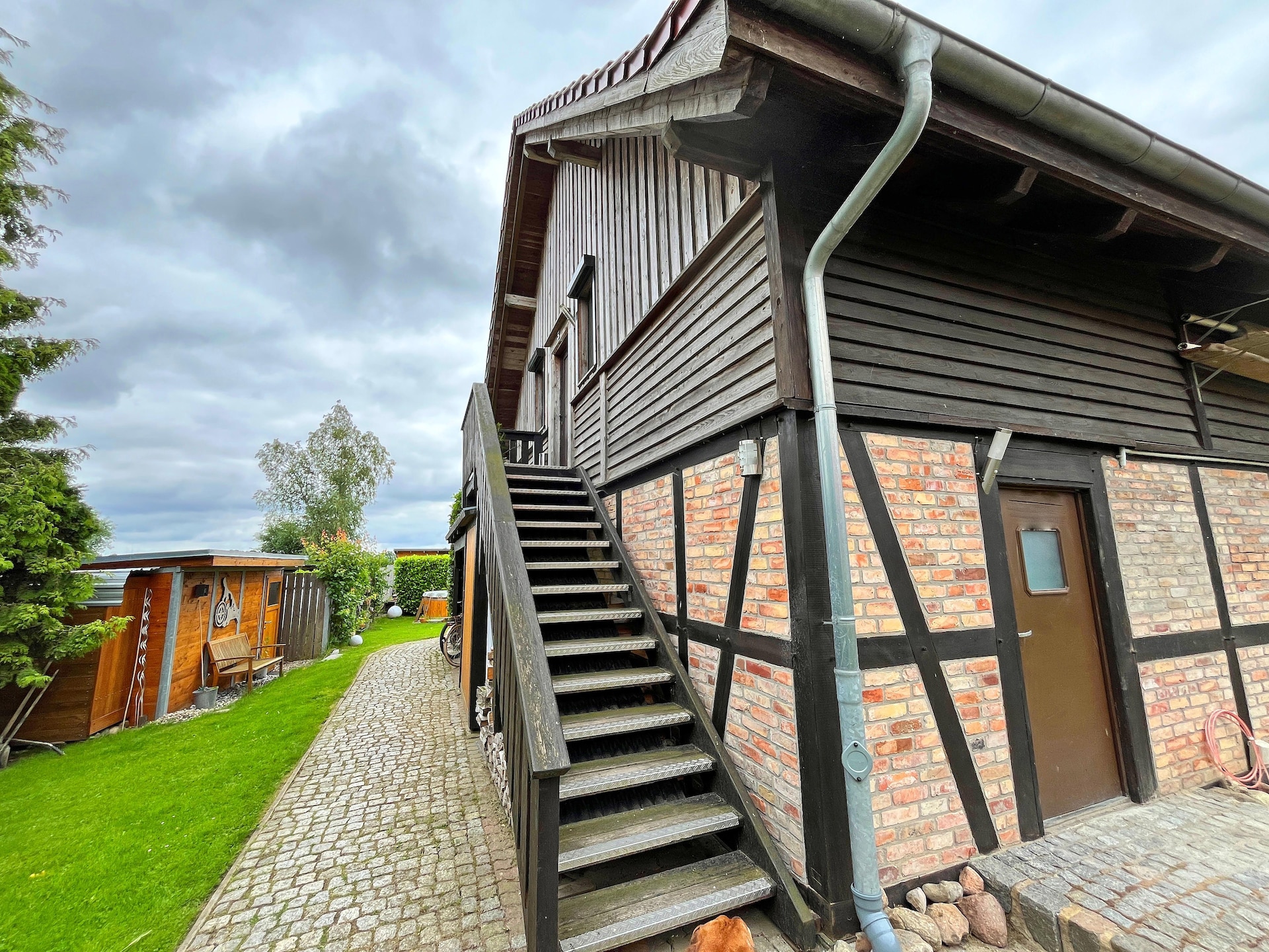 Op 1,0 km van het meer: Ruim appartement in Lütow voor 7 personen - foto 2