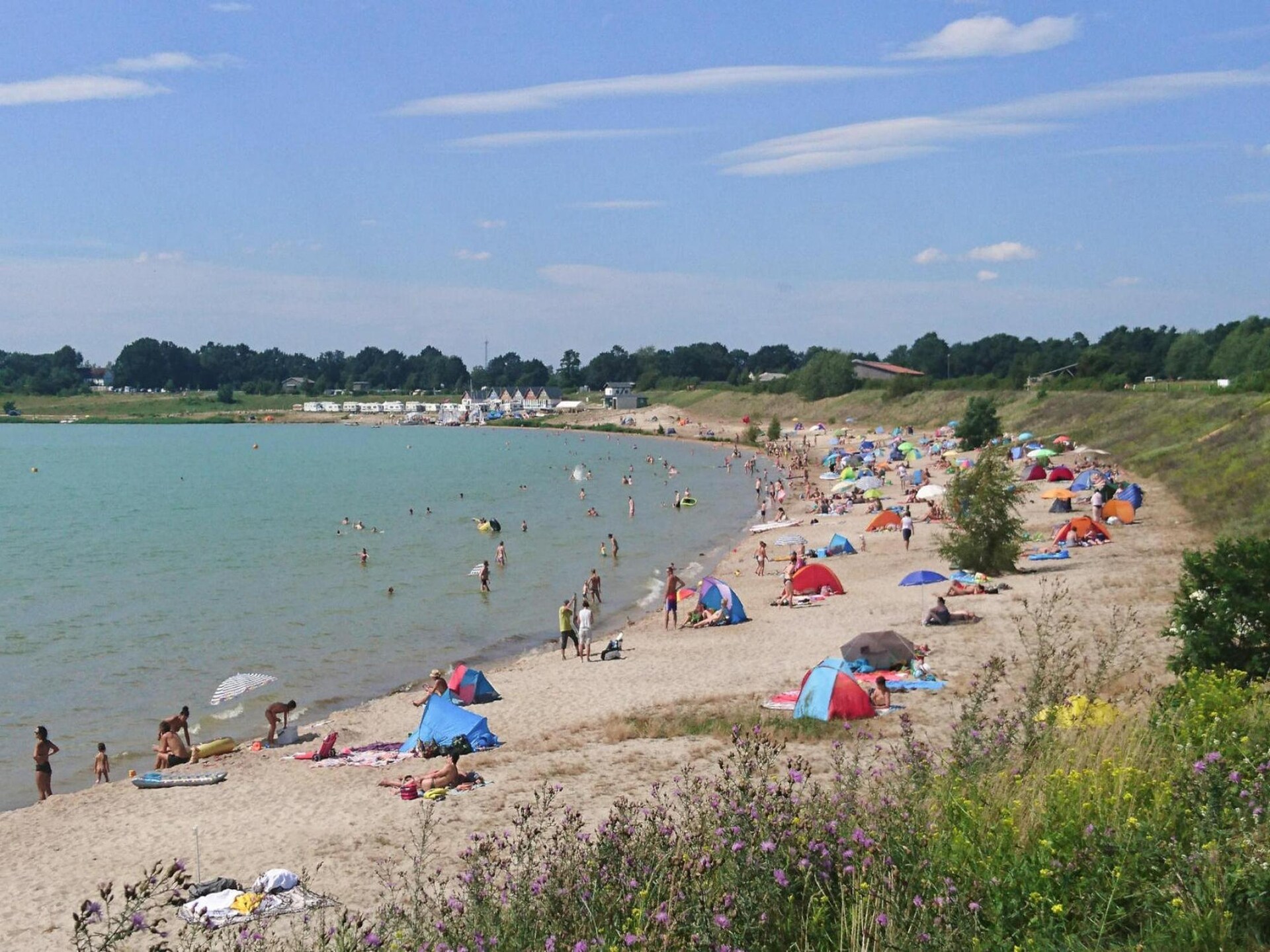 Moderne bungalow aan het Partwitzer See met weids uitzicht over het water - foto 12