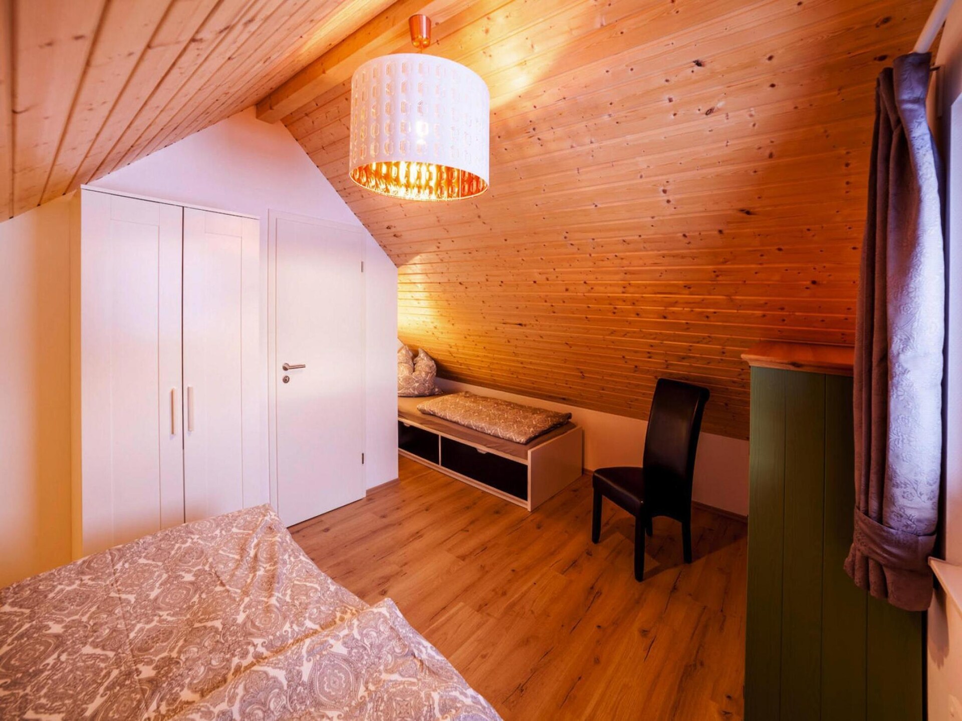 Moderne bungalow aan het Partwitzer See met weids uitzicht over het water - foto 7