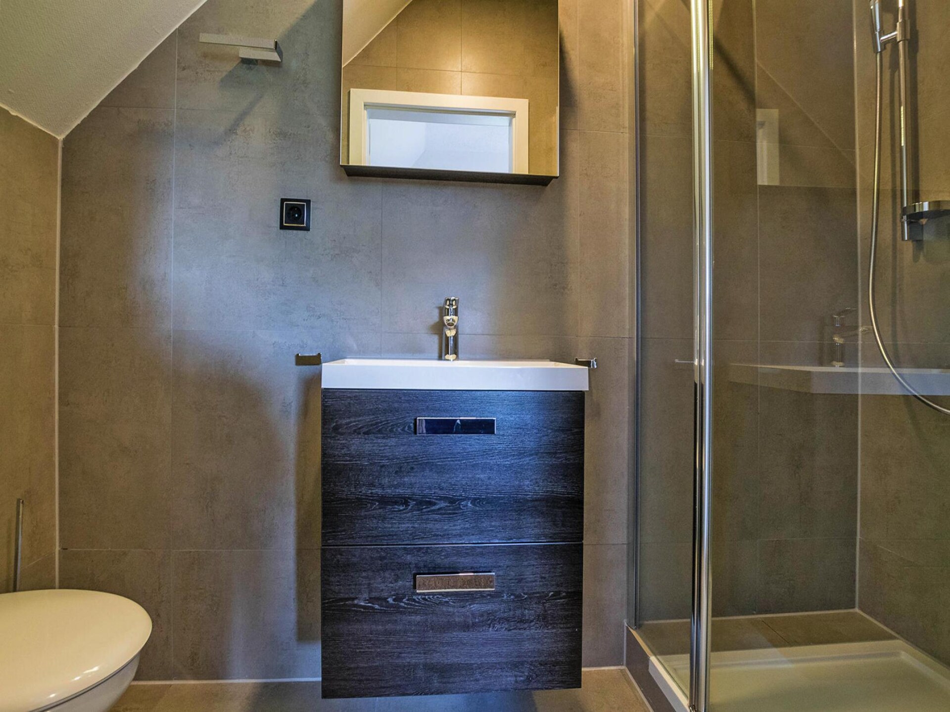 Vrijstaand 8-persoons vakantiehuis met wellness aan de golfbaan in Linstow - foto 14