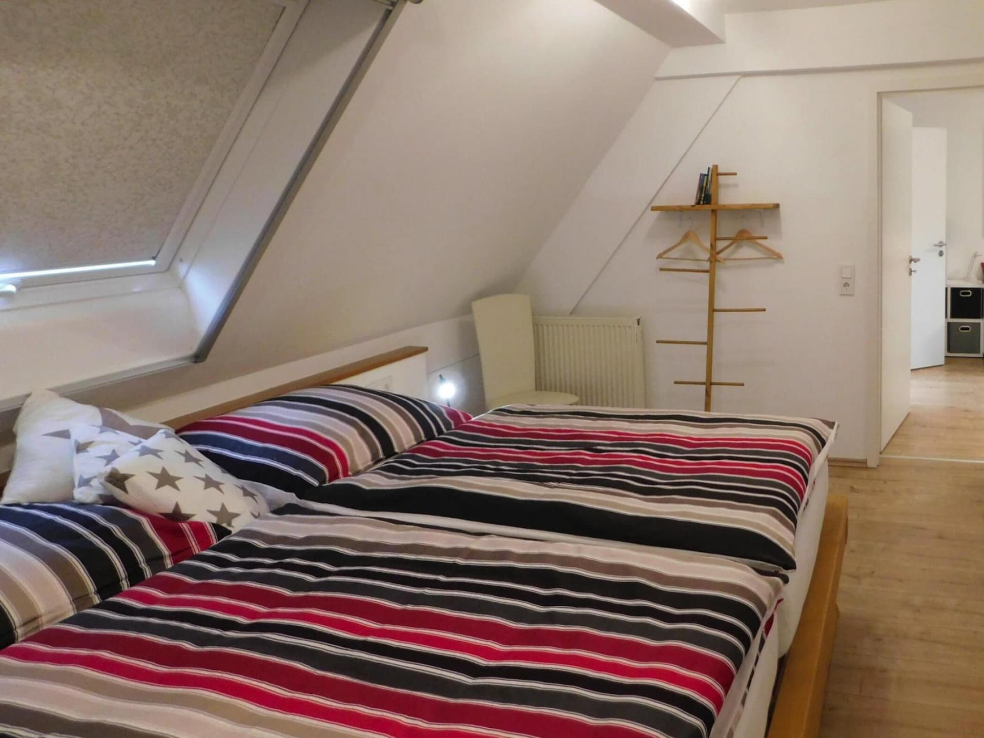 Ruim modern appartement aan de golfbaan bij het meer in Veringendorf - foto 12