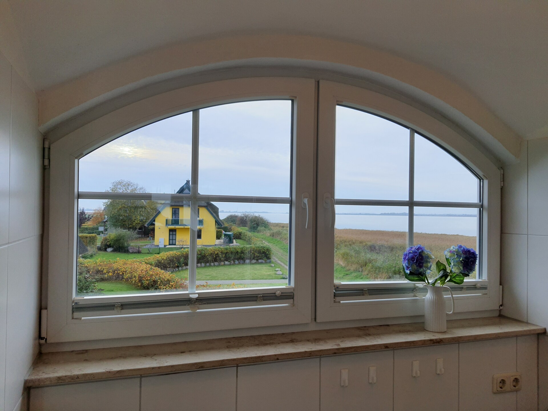 Rieten droom aan de Bodden: vrijstaand vakantiehuis op 150 meter van het water - foto 14