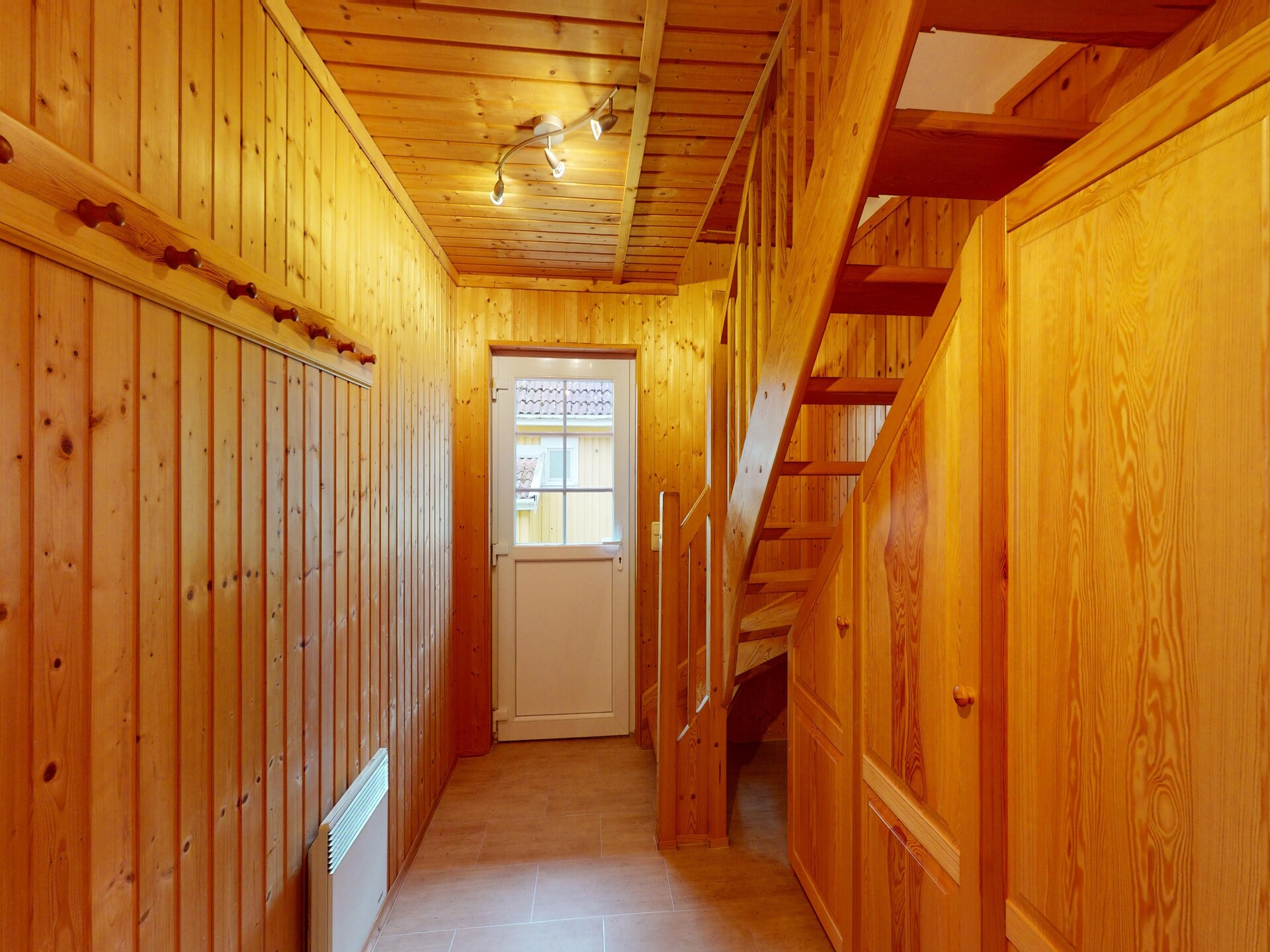Scandinavisch vakantiehuis met sauna, 100m van het meer bij Müritz - foto 14