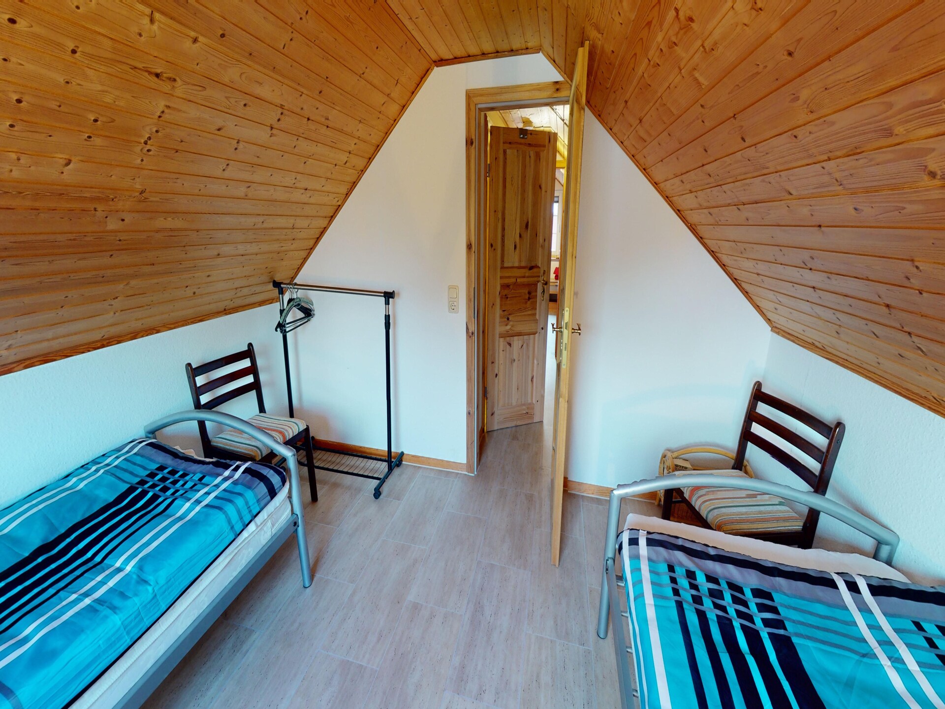 Scandinavisch vakantiehuis met sauna, 100m van het meer bij Müritz - foto 19