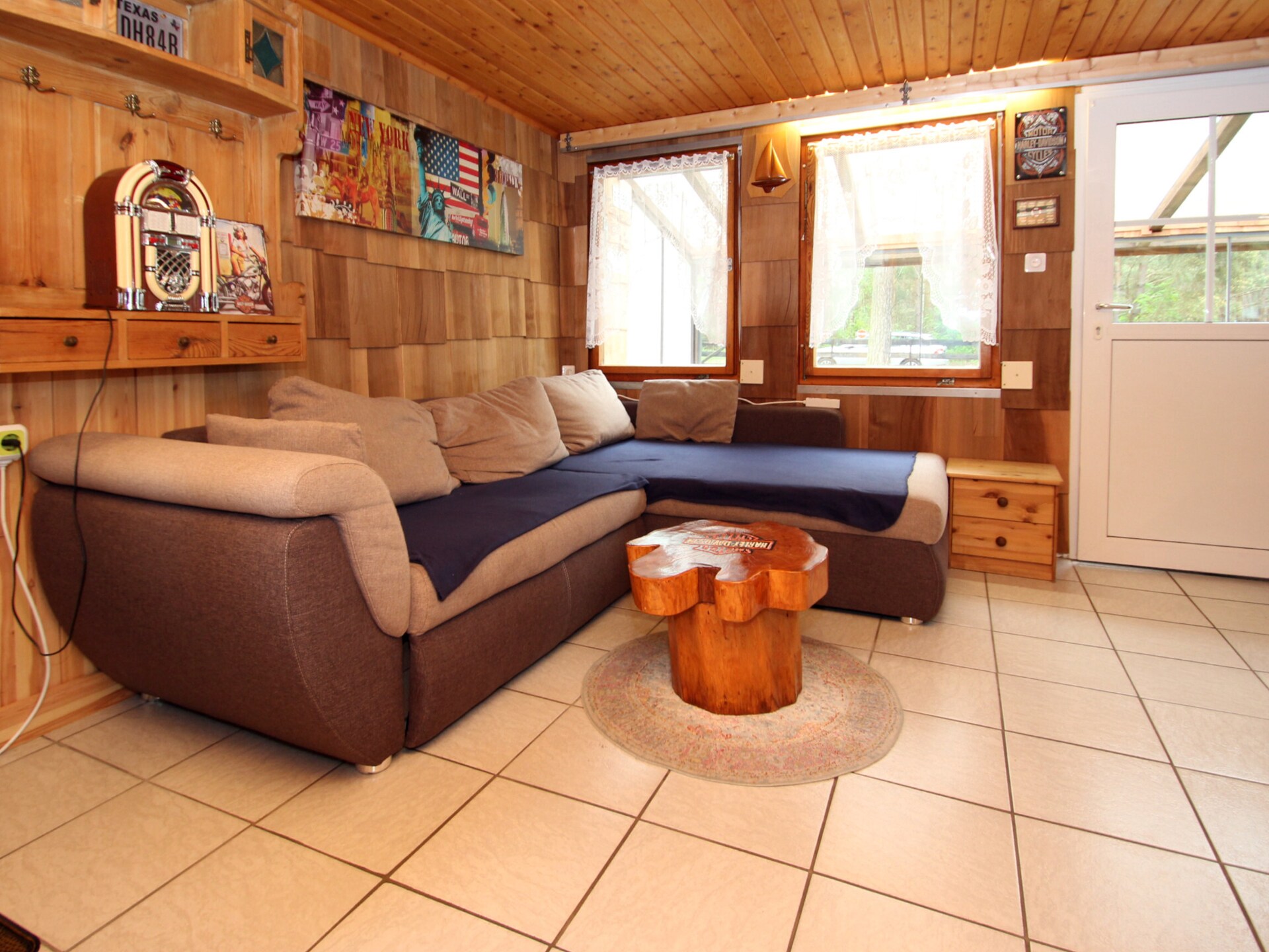 4-persoons bungalow in Wernsdorf op 800m van het meer - foto 8